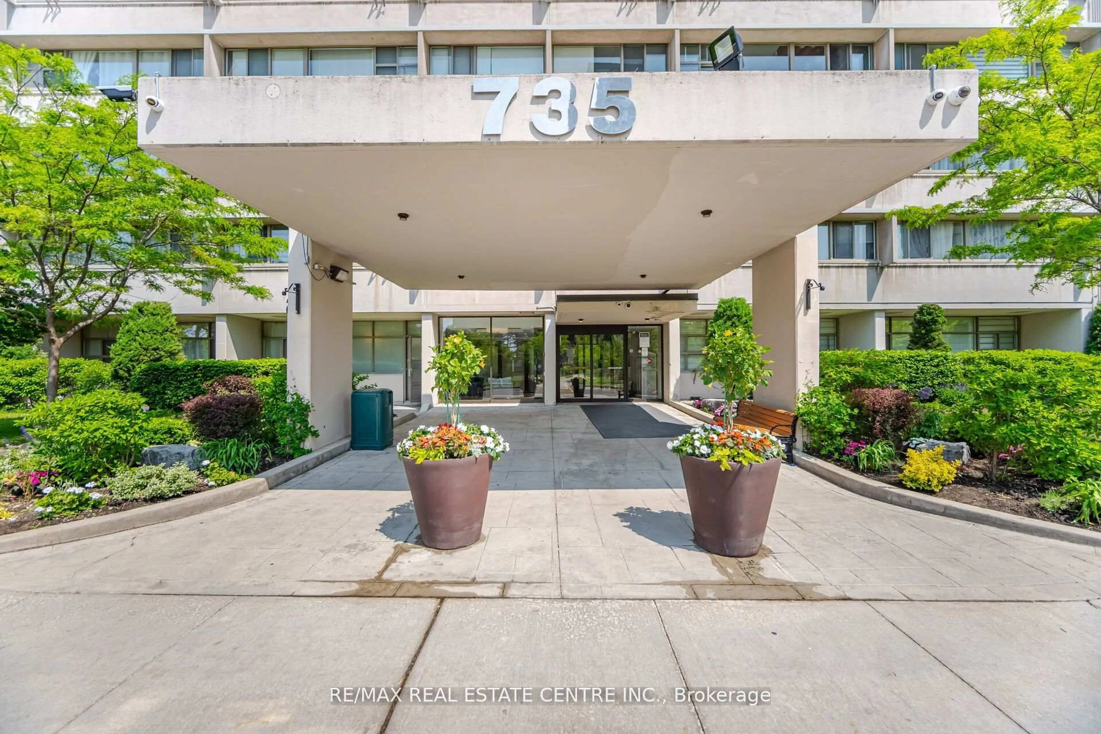 Unknown for 735 Don Mills Rd #2601, Toronto Ontario M3C 1T1