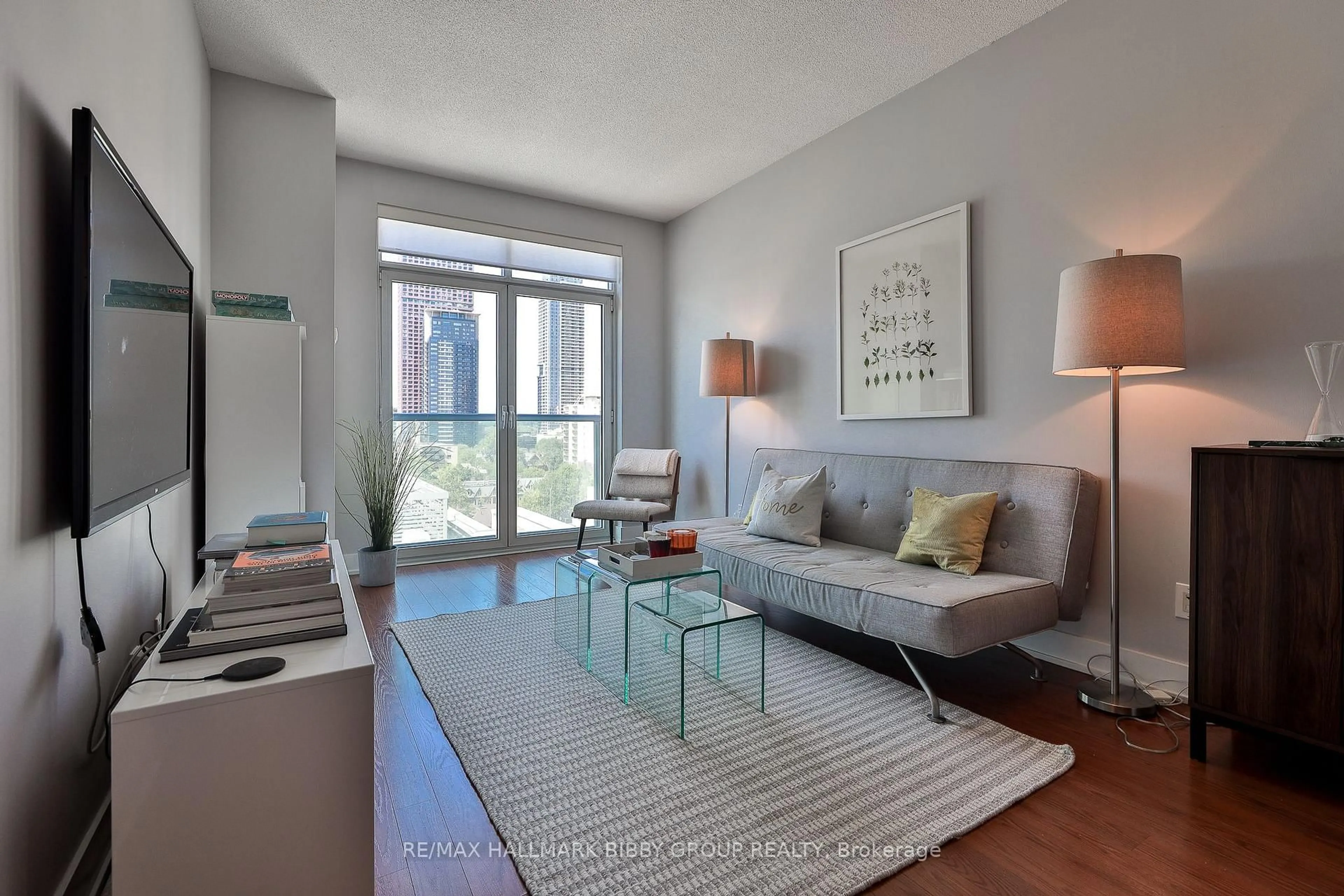 Living room with furniture, unknown for 120 Homewood Ave #1102, Toronto Ontario M4Y 1J4