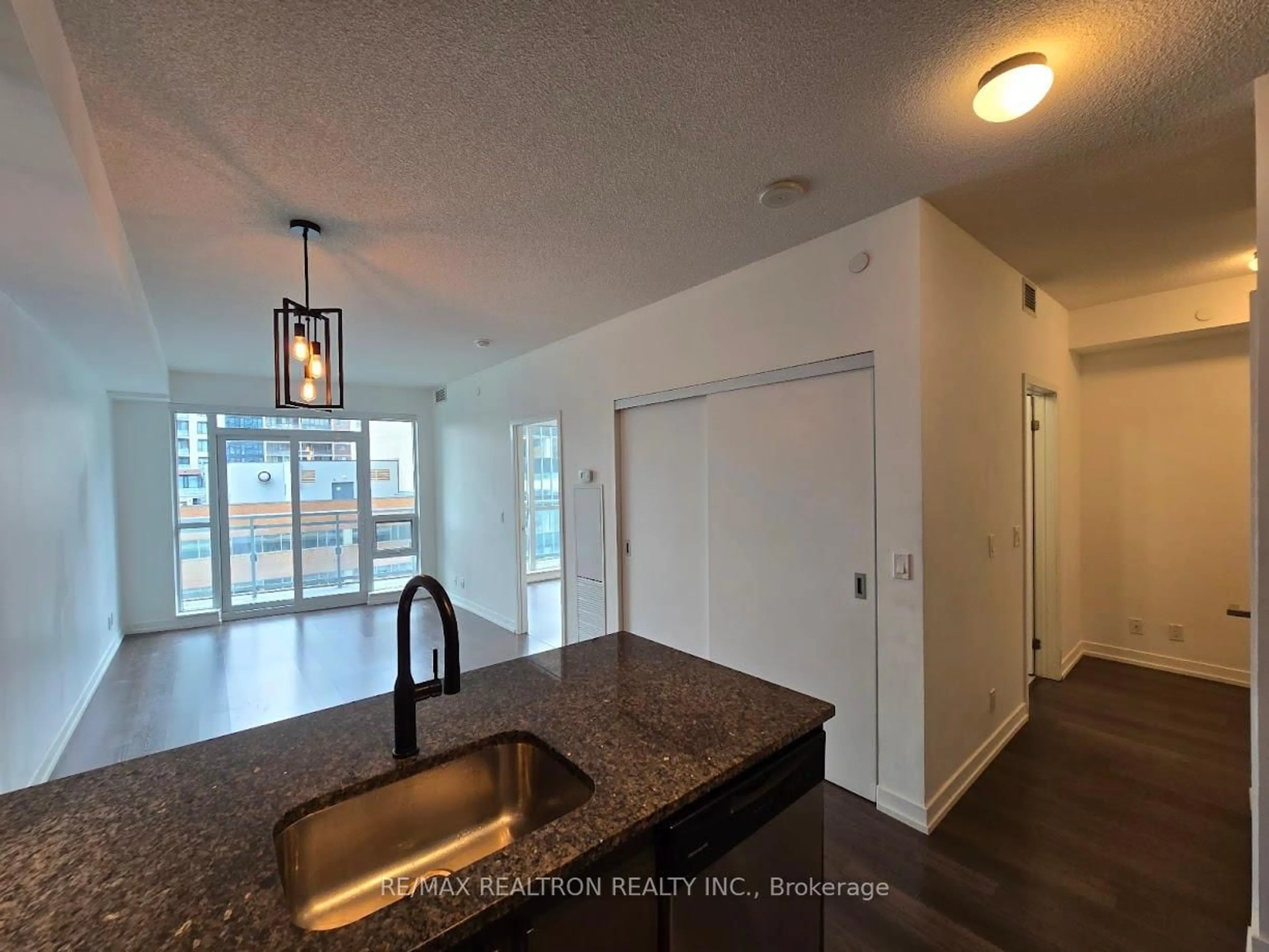 Unknown for 89 Dunfield Ave #803, Toronto Ontario M4S 0A4