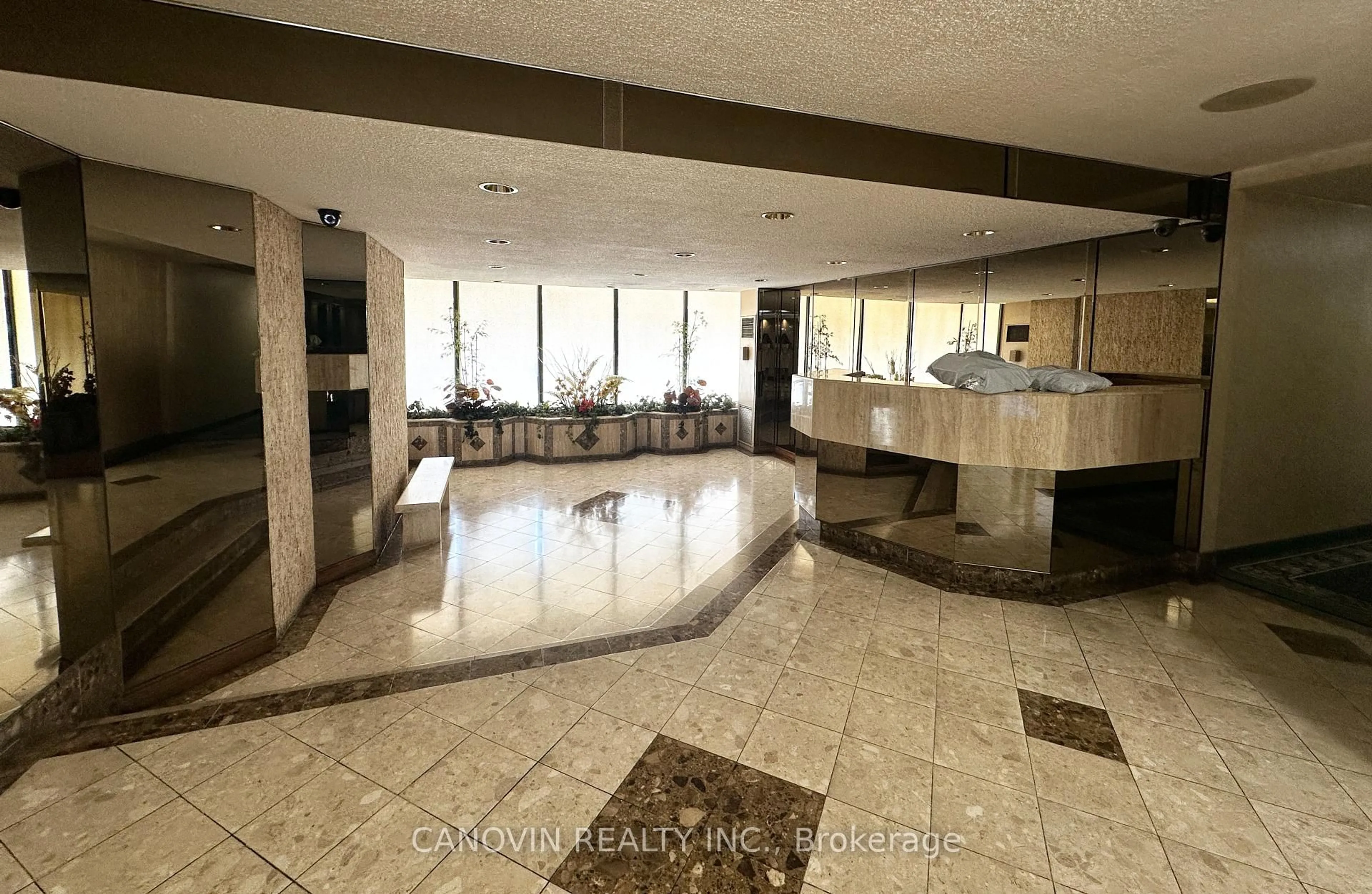 Lobby for 205 Hilda Ave #310, Toronto Ontario M2M 4B1