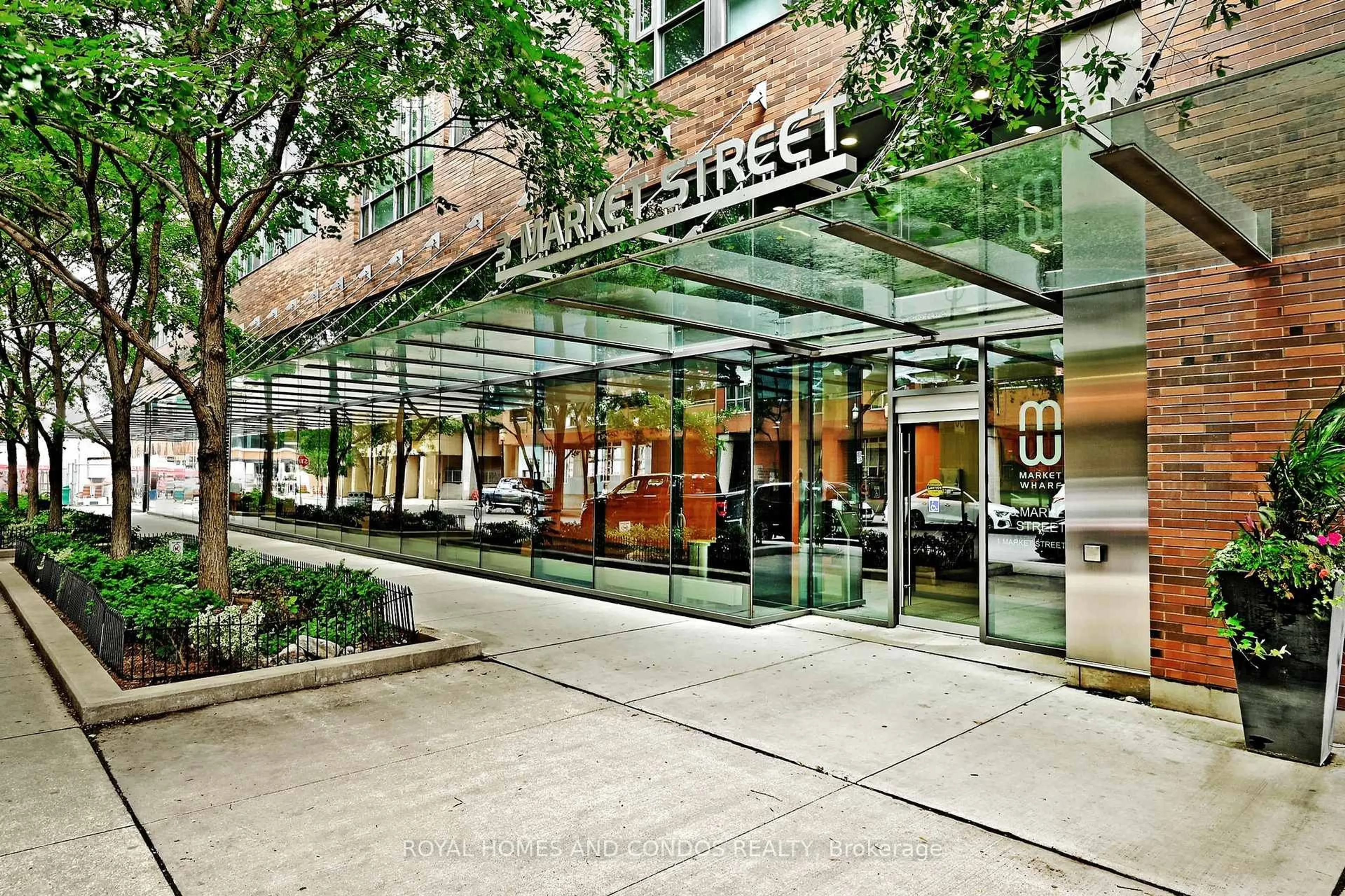 Unknown for 3 Market St #212, Toronto Ontario M5E 0A3