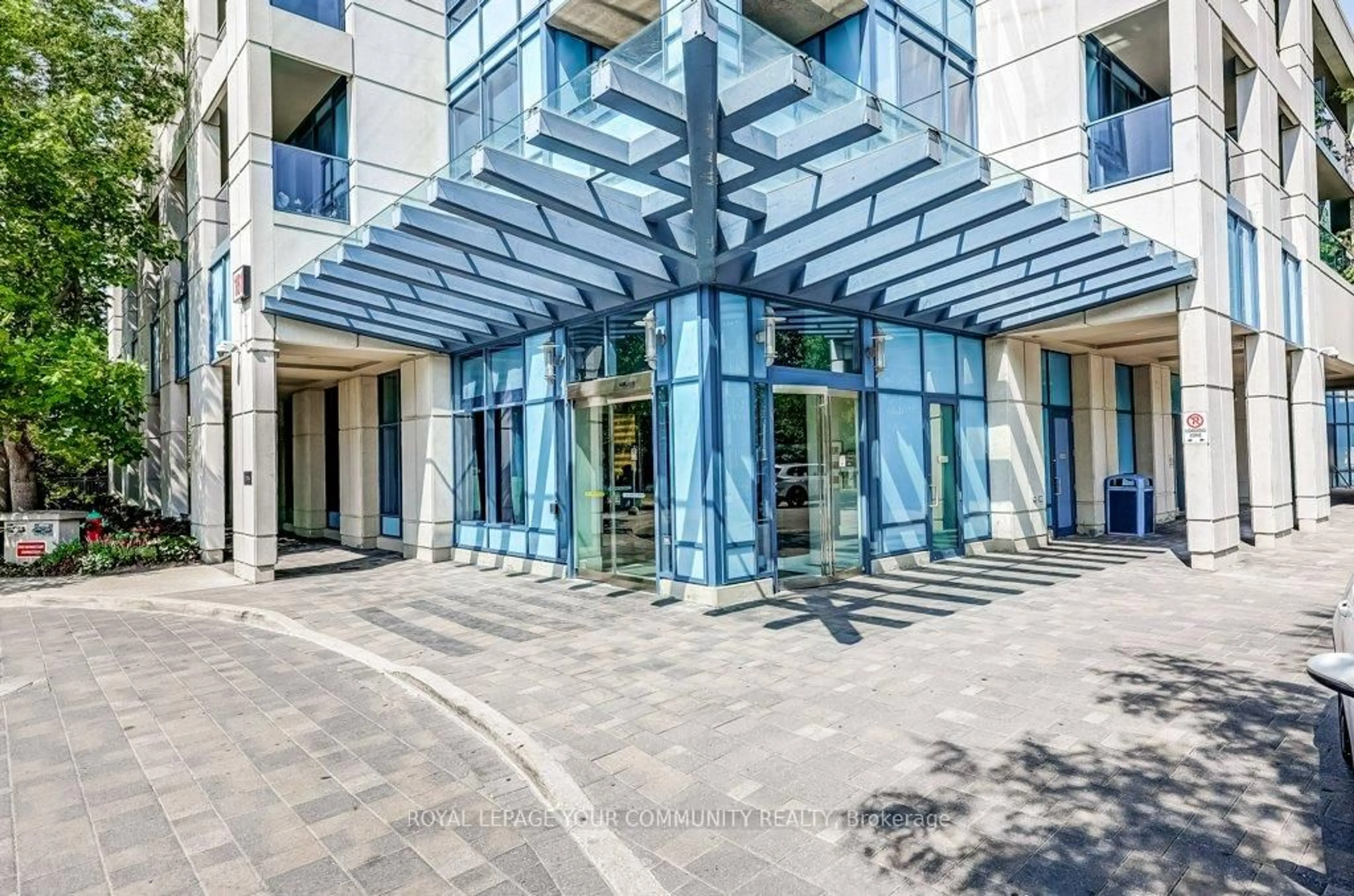 Indoor foyer for 181 Wynford Dr #1103, Toronto Ontario M3C 0C6