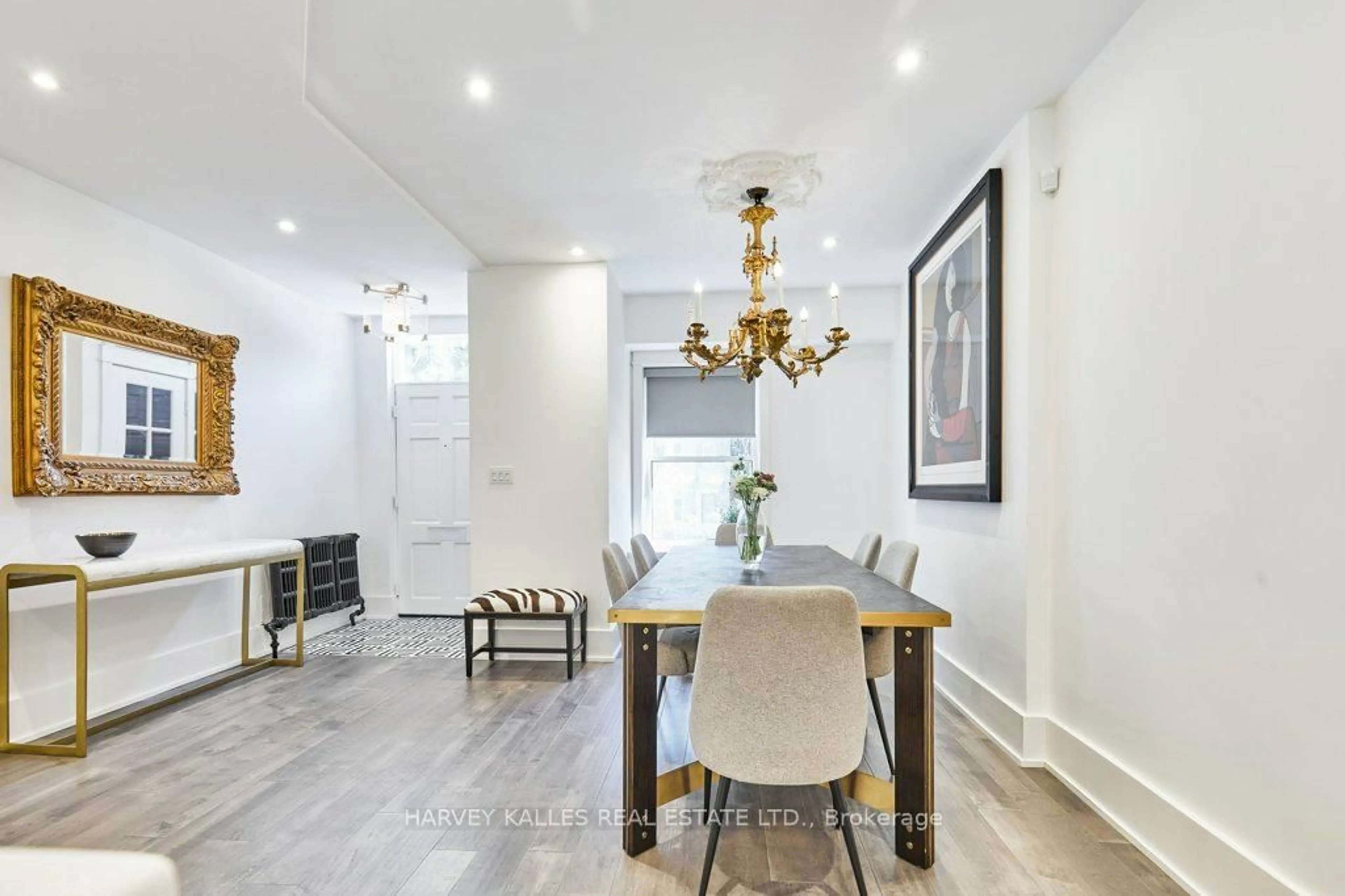 Dining room, unknown for 96 Balmoral Ave, Toronto Ontario M4V 1J4