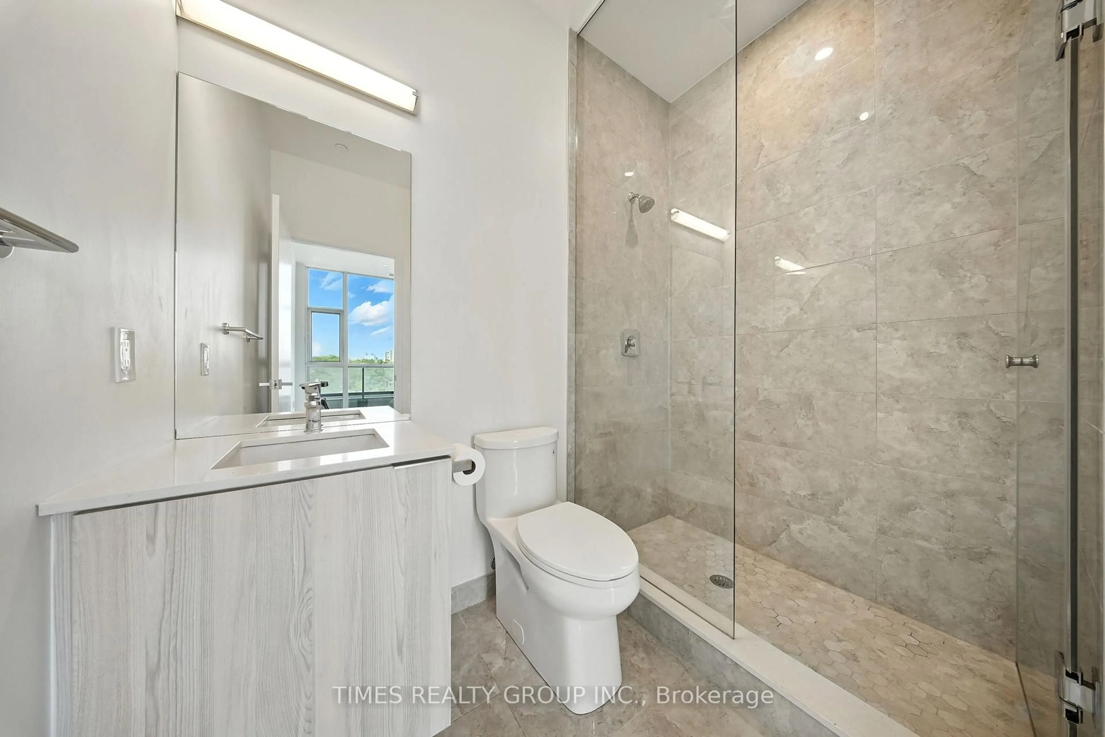 Standard bathroom, ceramic/tile floor for 50 Ordnance St #413, Toronto Ontario M6K 0C9
