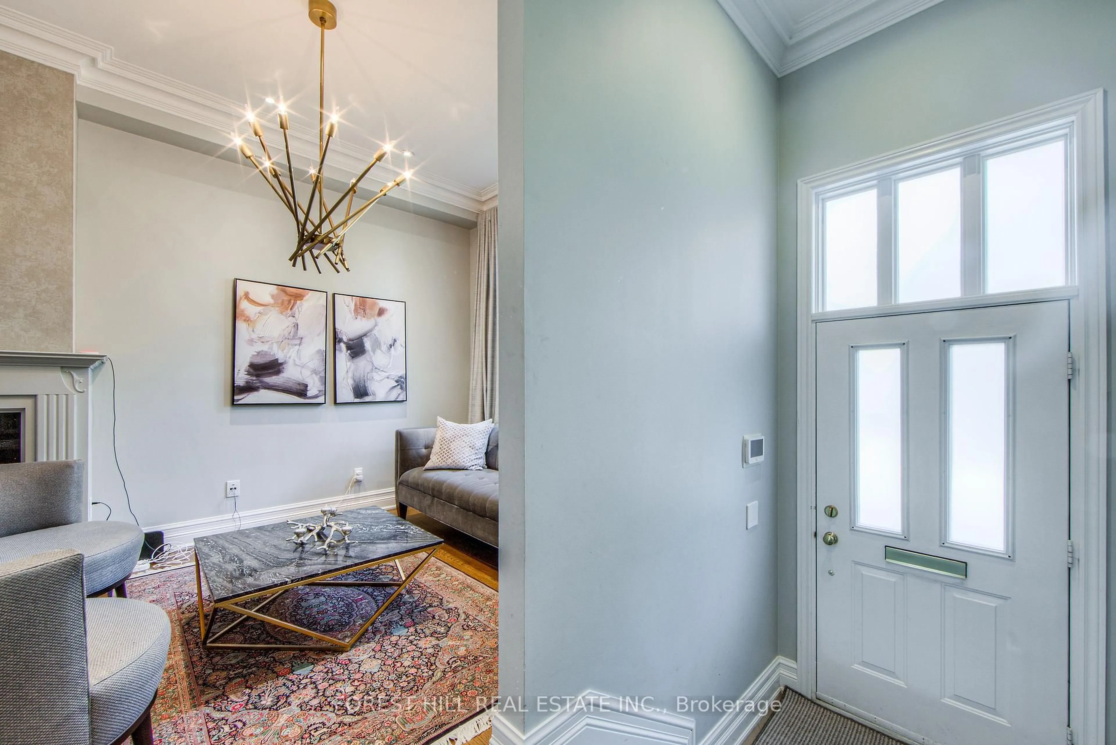 Indoor entryway for 260 Russell Hill Rd #13, Toronto Ontario M4V 2T2