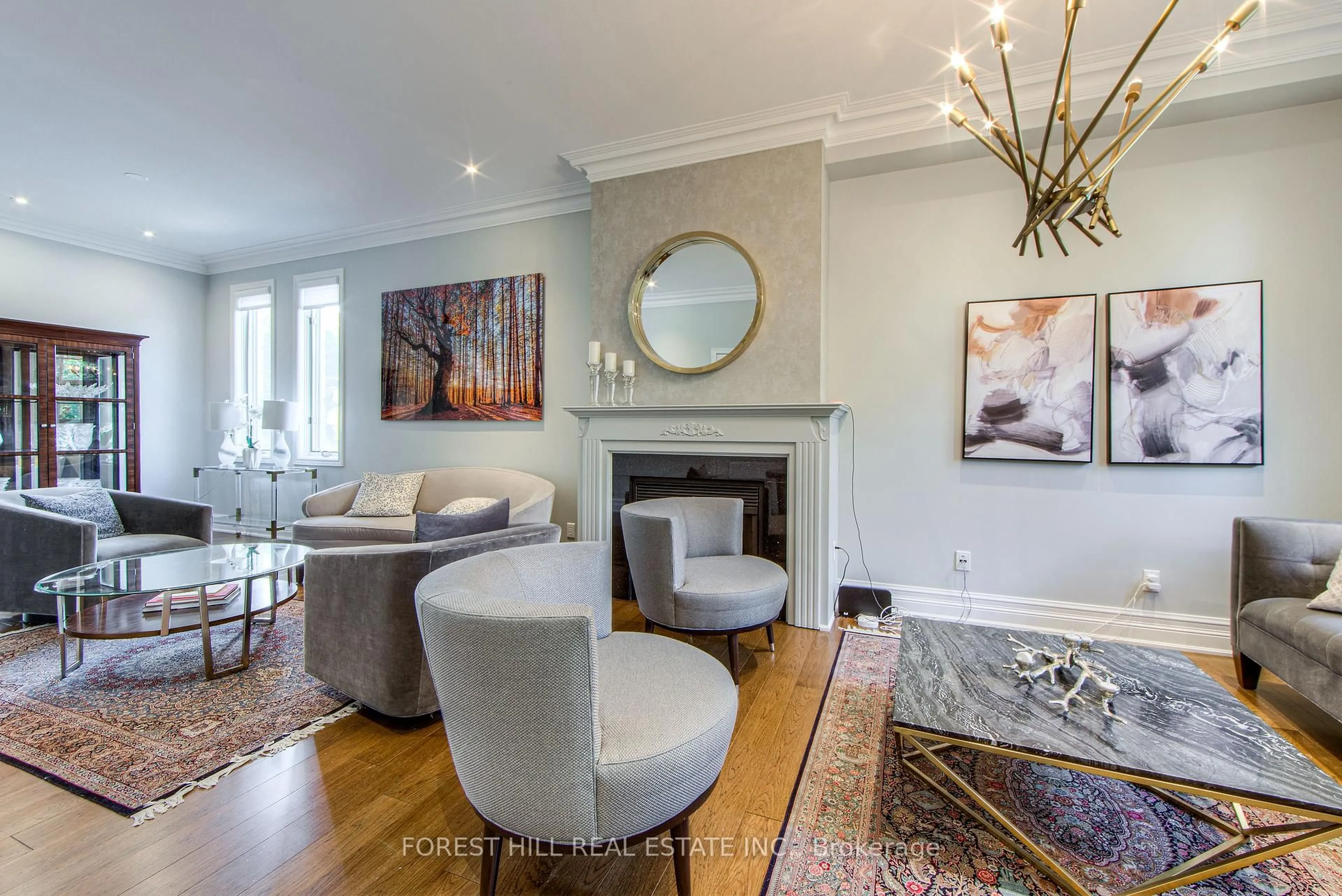 Living room with furniture, unknown for 260 Russell Hill Rd #13, Toronto Ontario M4V 2T2