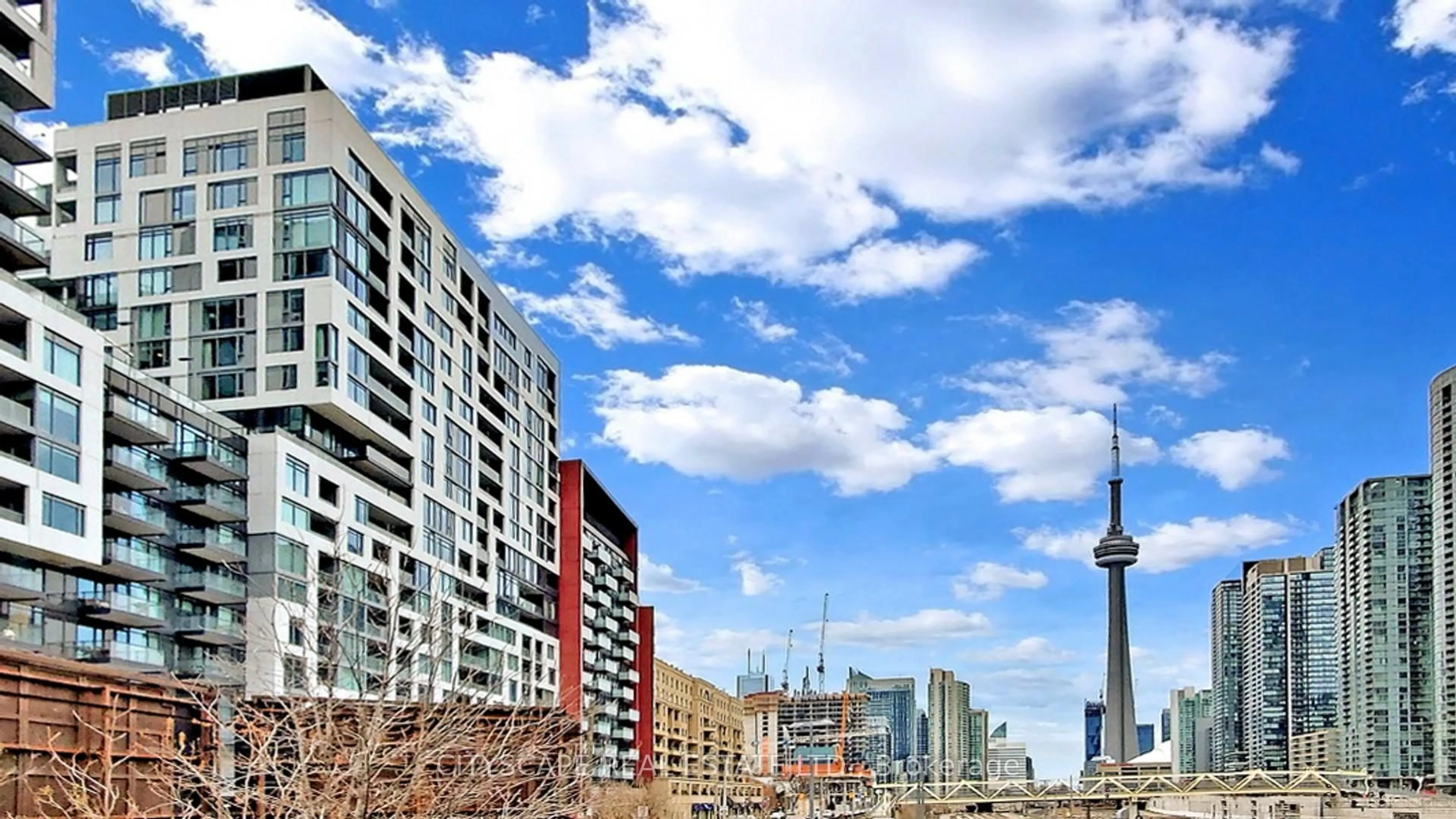 Unknown for 27 Bathurst St #703W, Toronto Ontario M5V 2P1