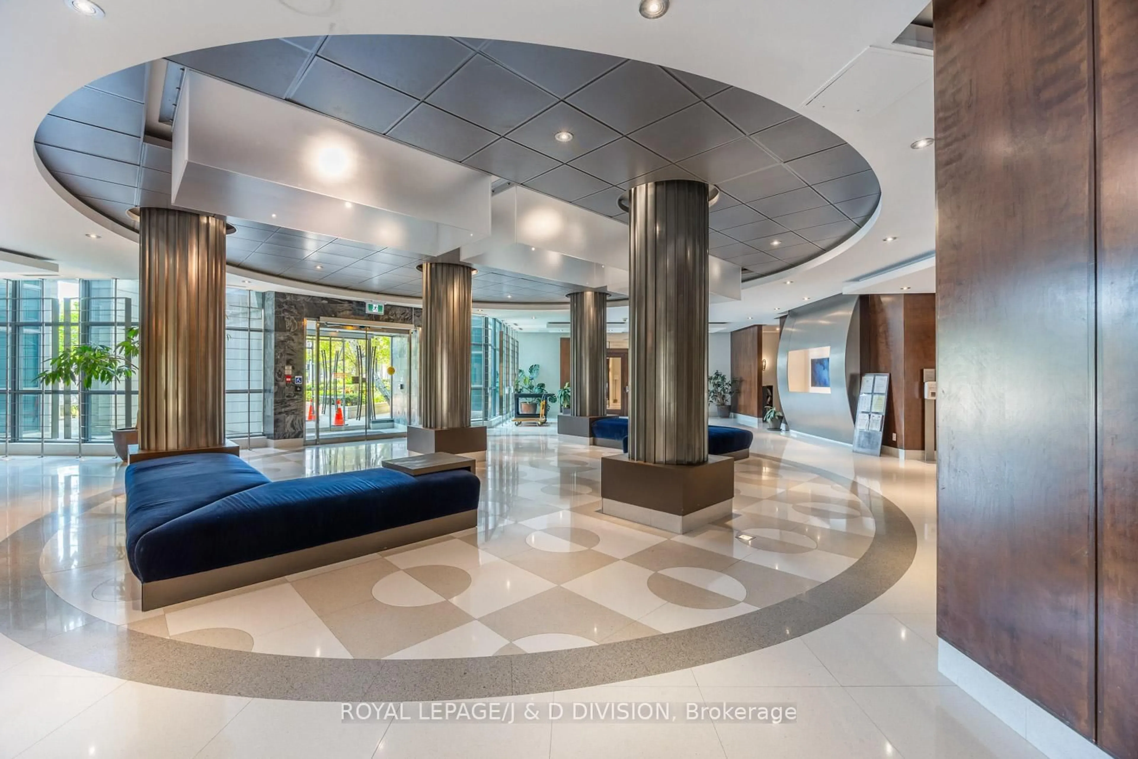Lobby for 410 Queens Quay #1203, Toronto Ontario M5V 3T1