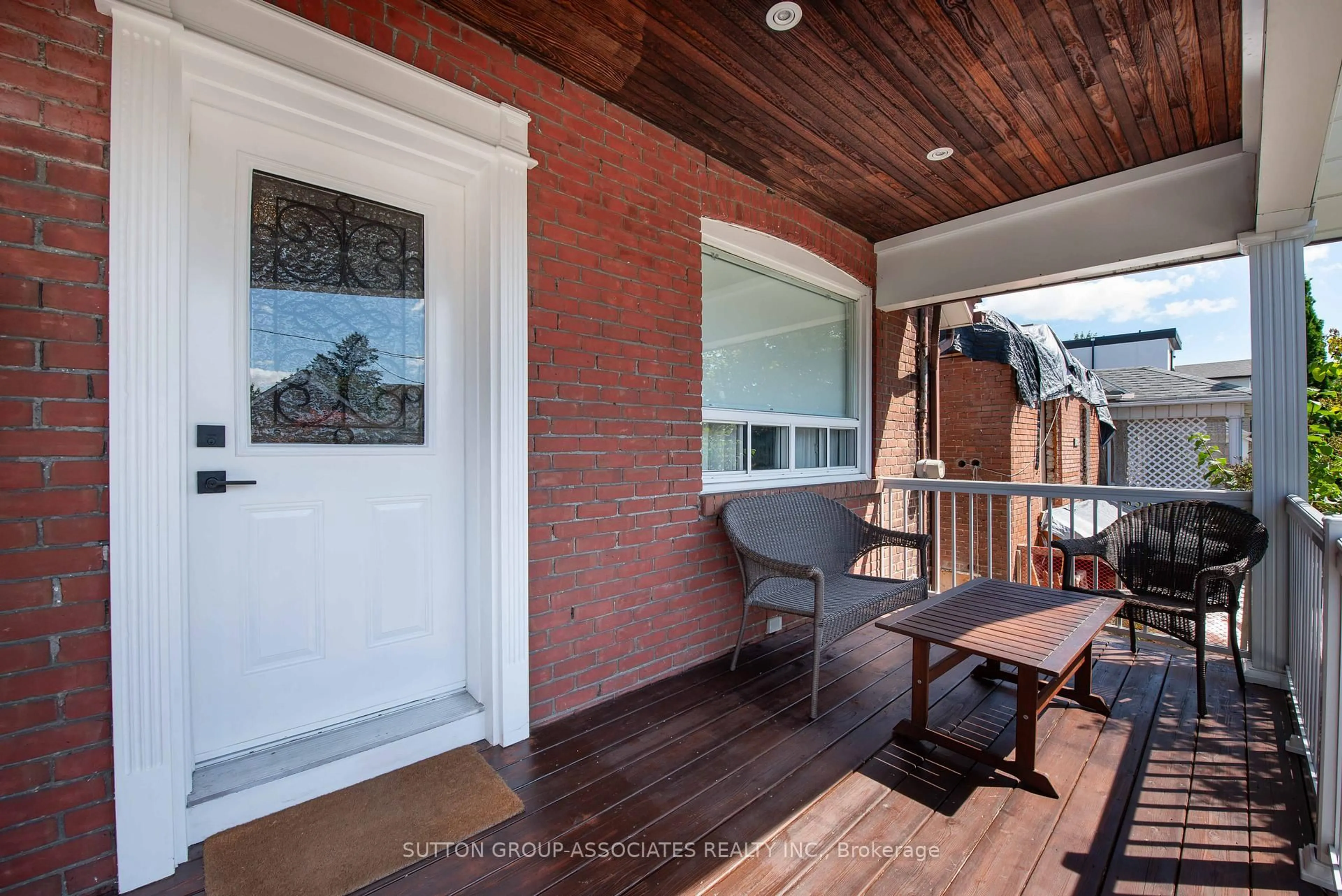Unknown for 275 Robina Ave, Toronto Ontario M6C 3Y9