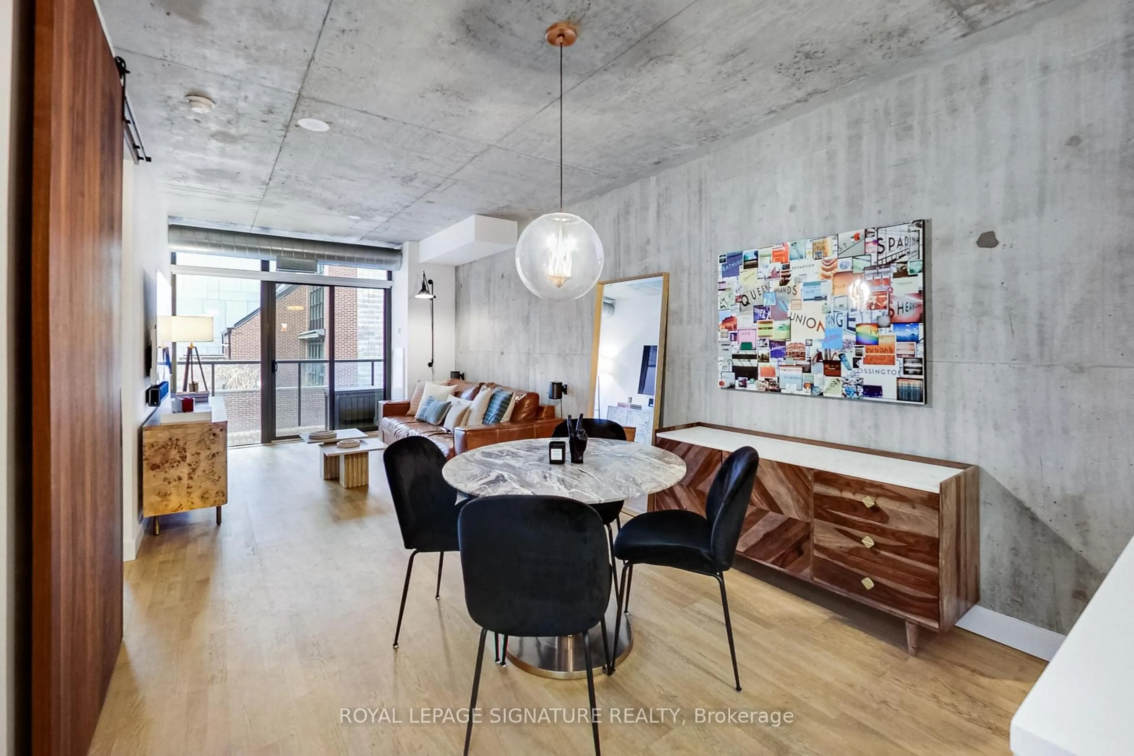 Dining room, cement floor for 138 Princess St #614, Toronto Ontario M5A 0B1