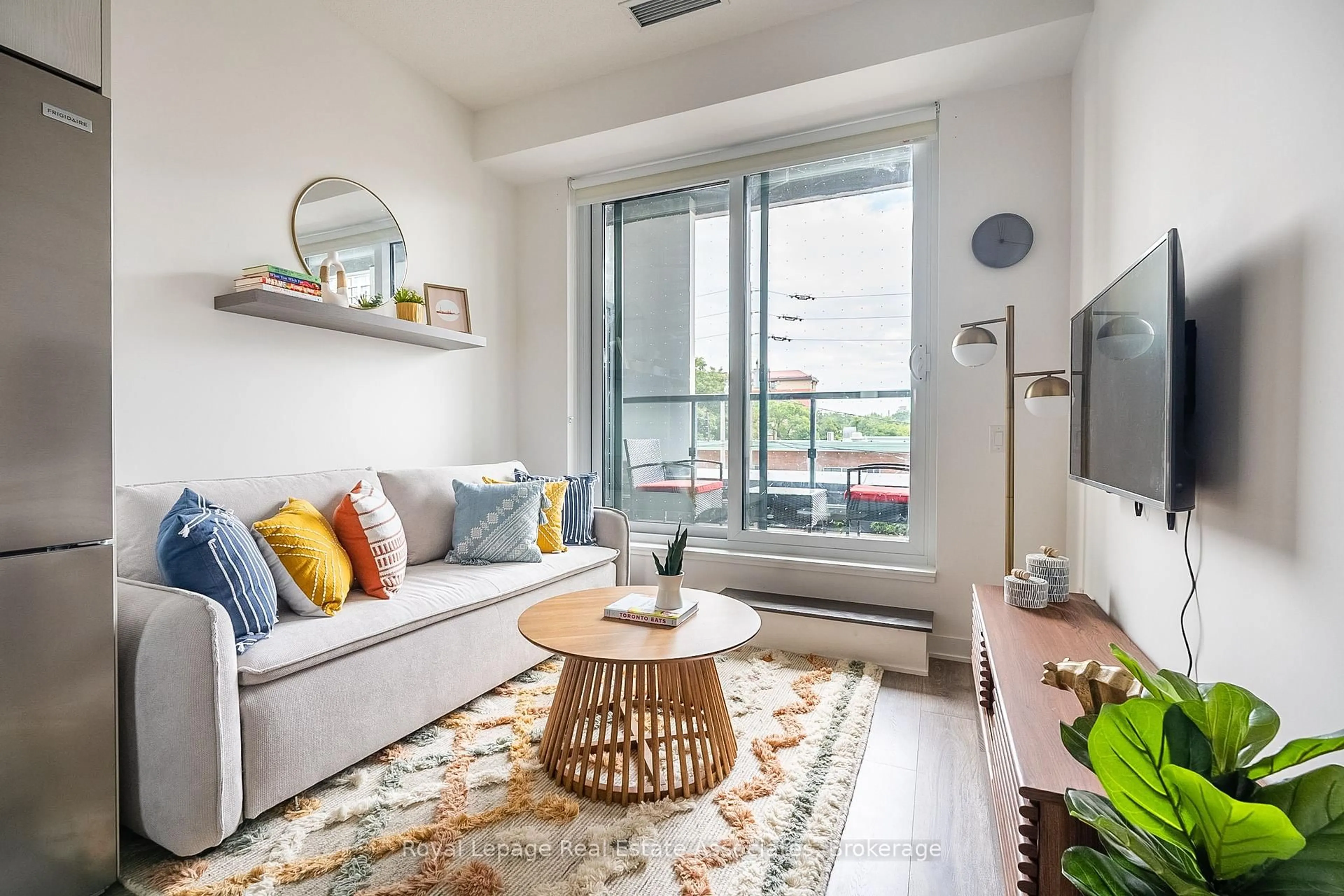 Living room with furniture, unknown for 130 River St #204, Toronto Ontario M5A 0R8