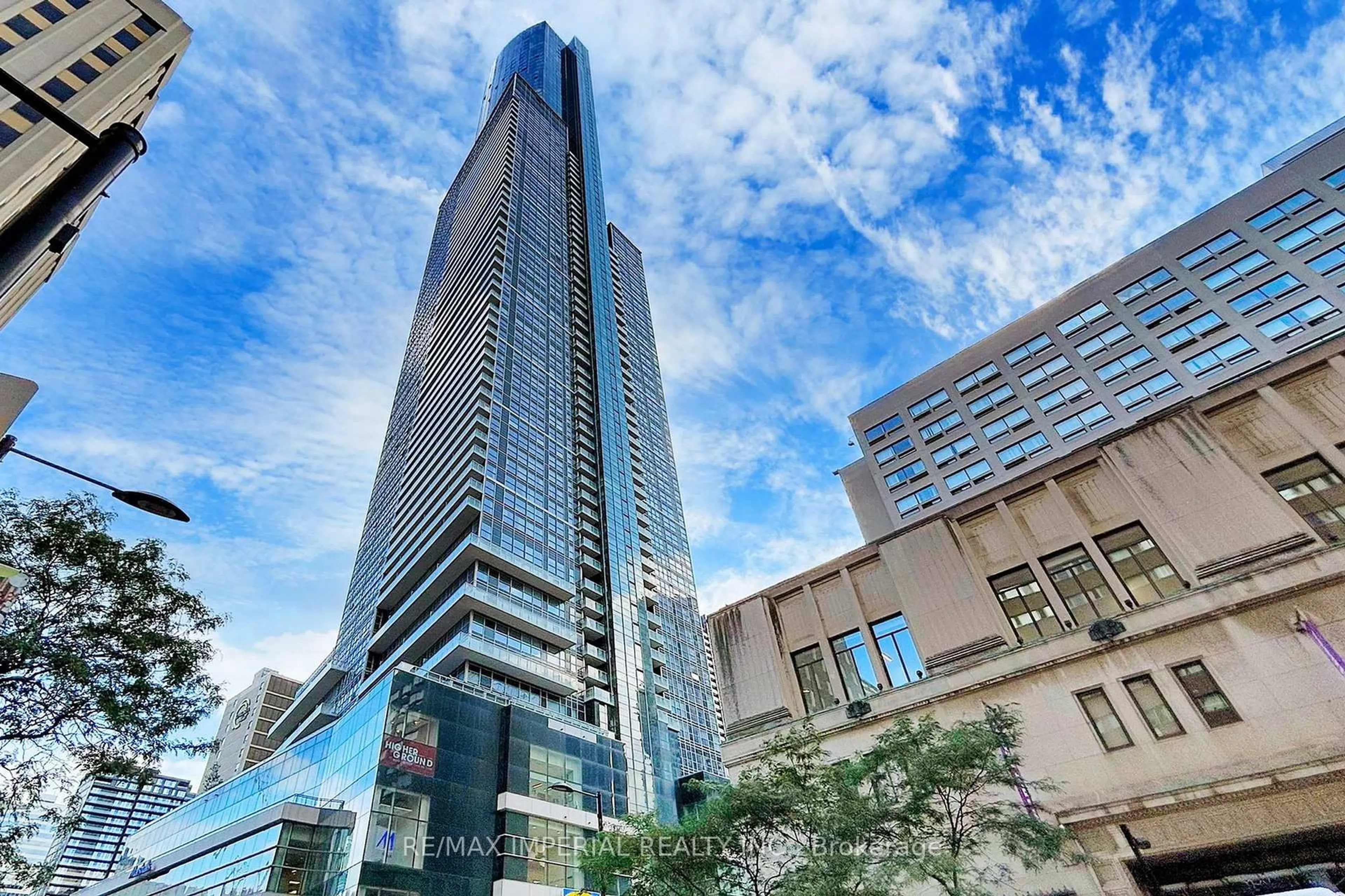 Unknown for 386 Yonge St #4801, Toronto Ontario M5B 0A5