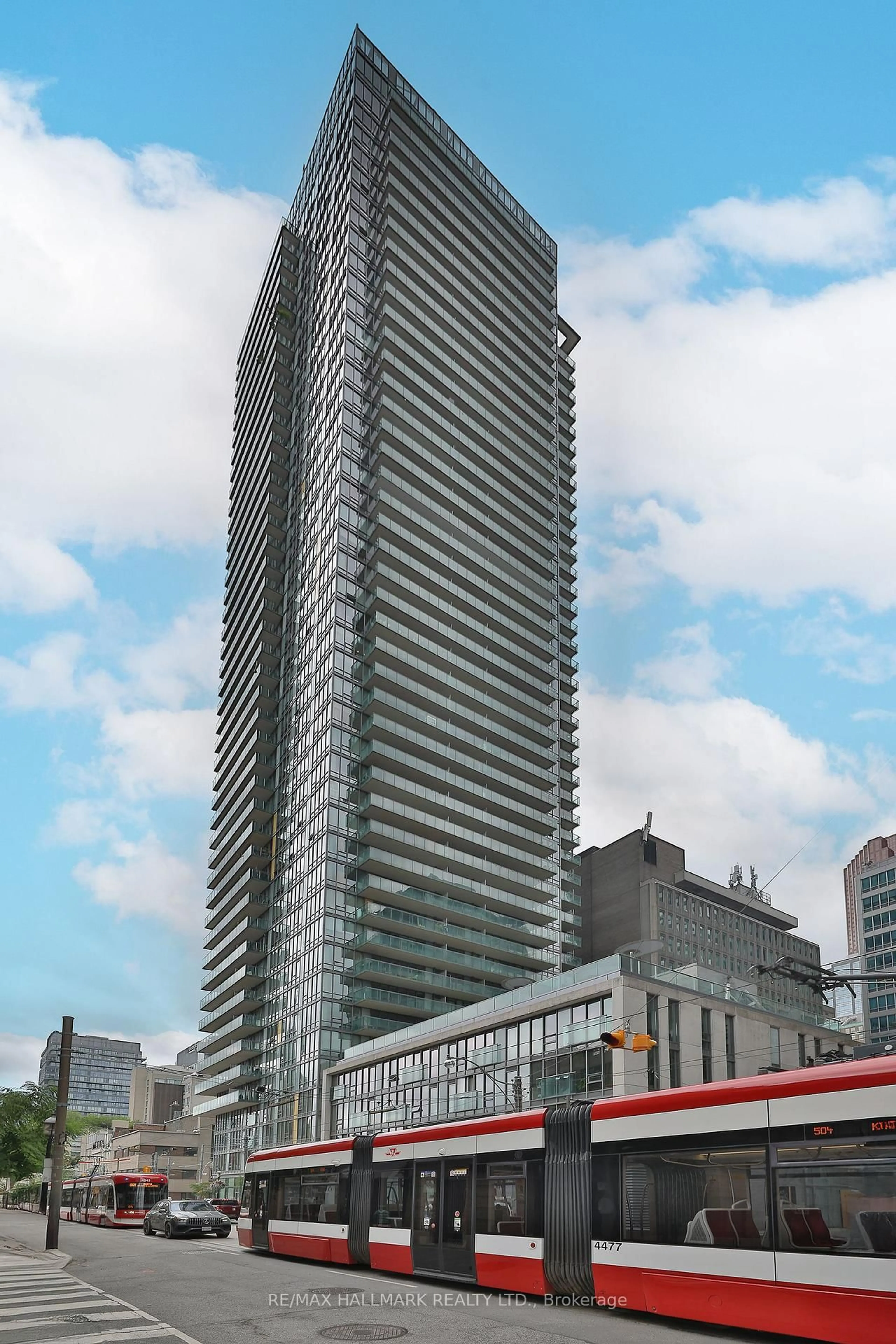 A pic of a room for 33 Lombard St #2406, Toronto Ontario M5C 3H8