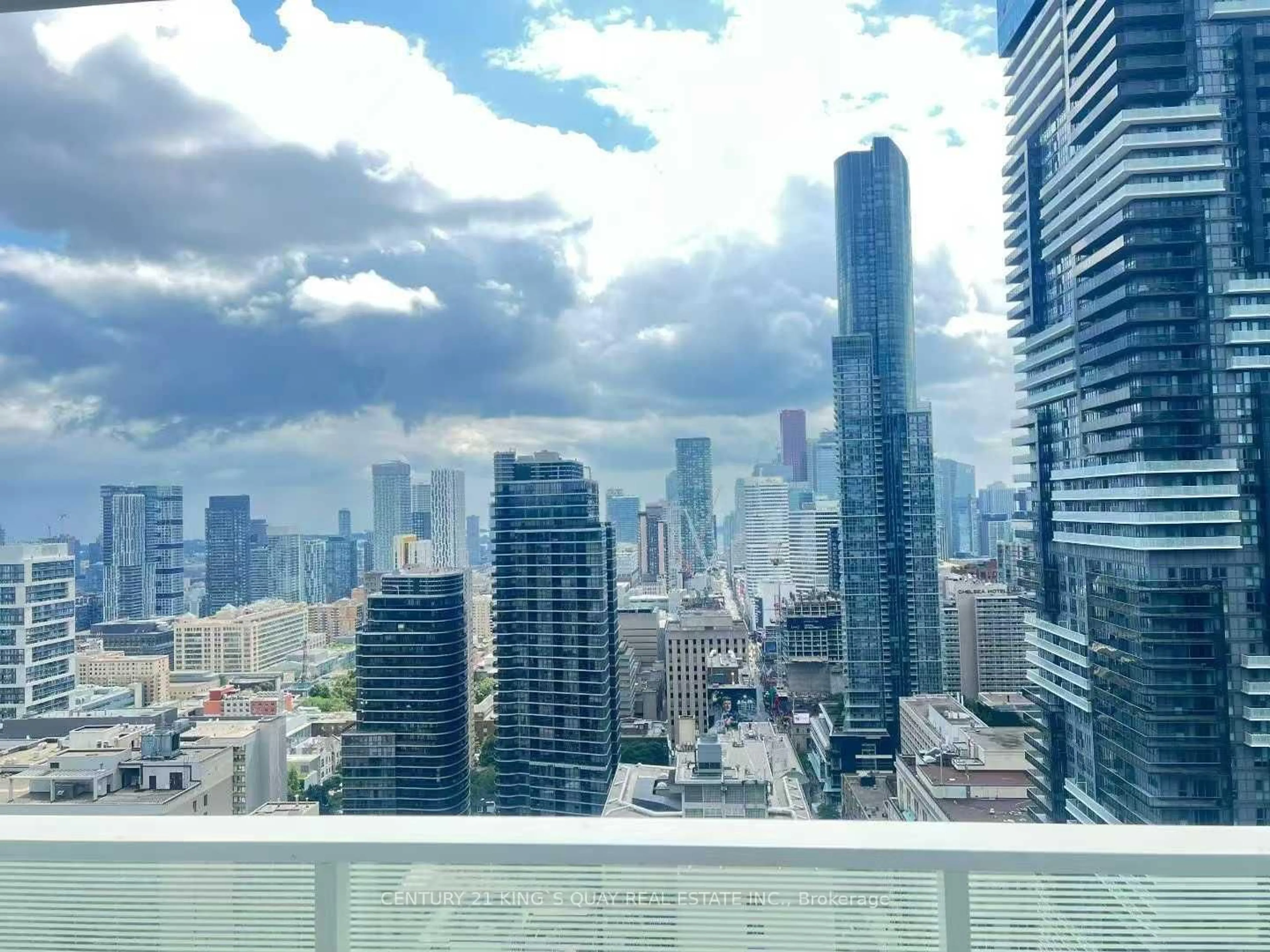 Unknown for 501 Yonge St #3511, Toronto Ontario M4Y 1Y4