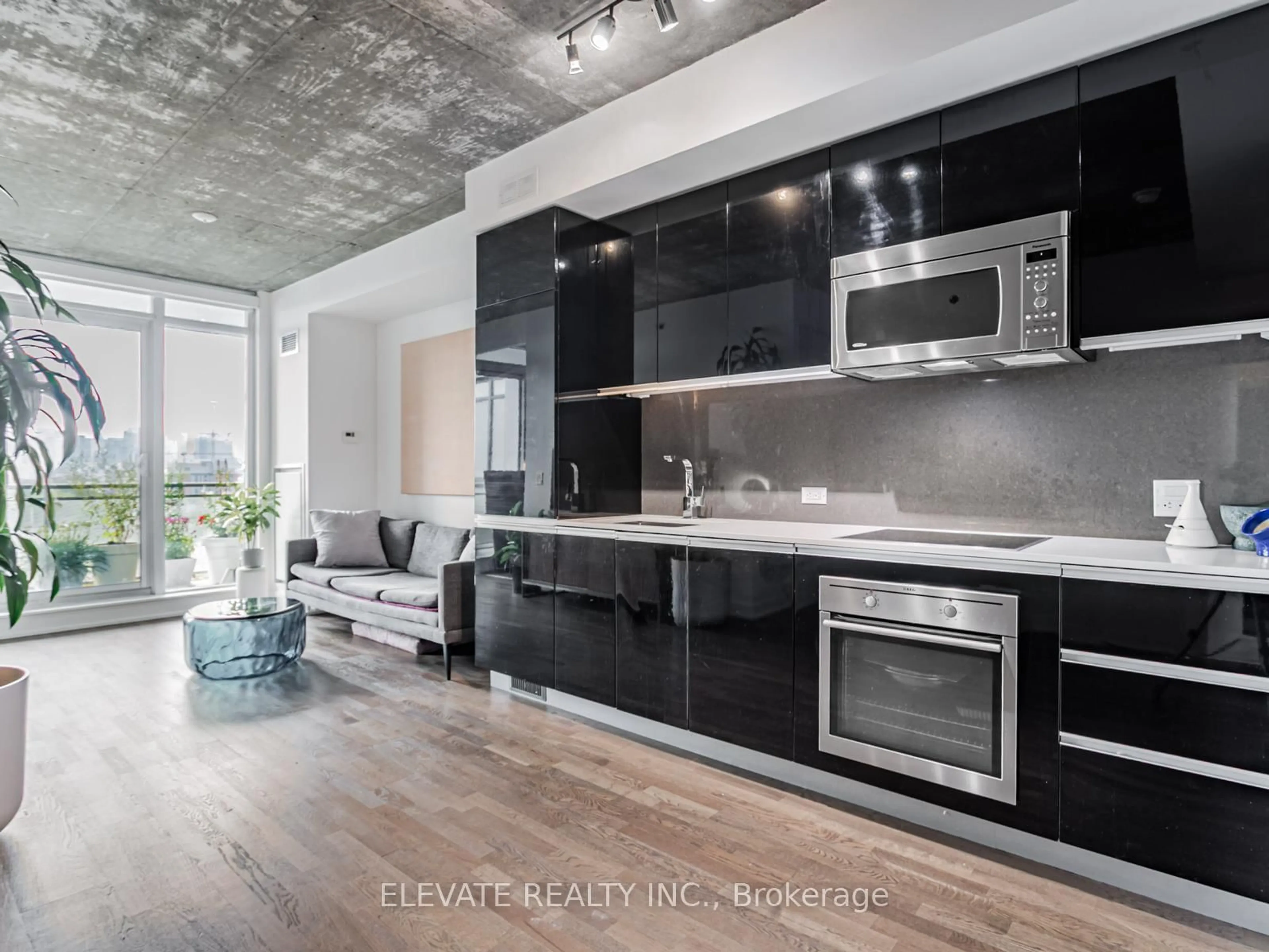 Open concept kitchen, unknown for 20 Minowan Miikan Lane #924, Toronto Ontario M6J 0E5