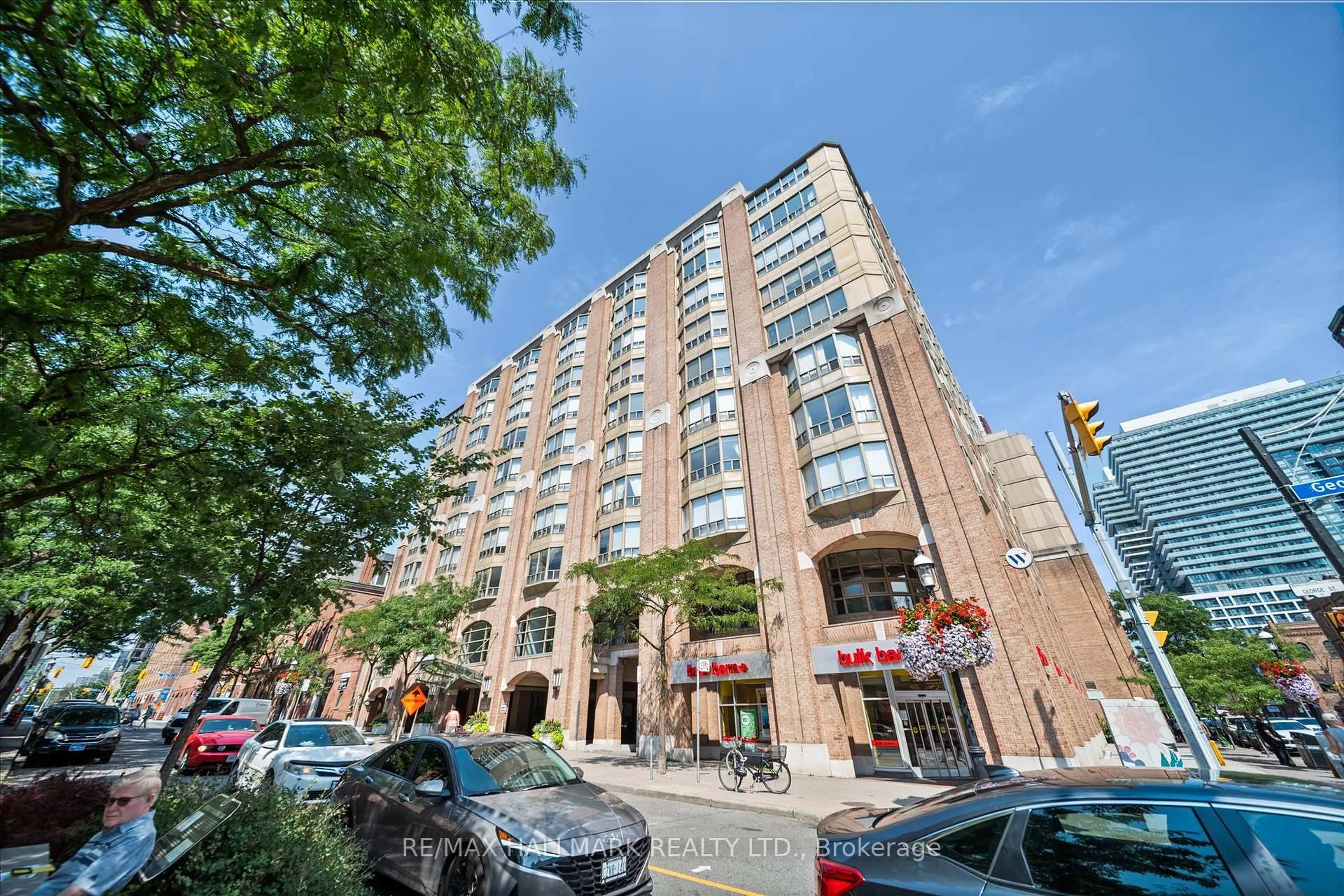 Unknown for 25 George St #801, Toronto Ontario M5A 4L8