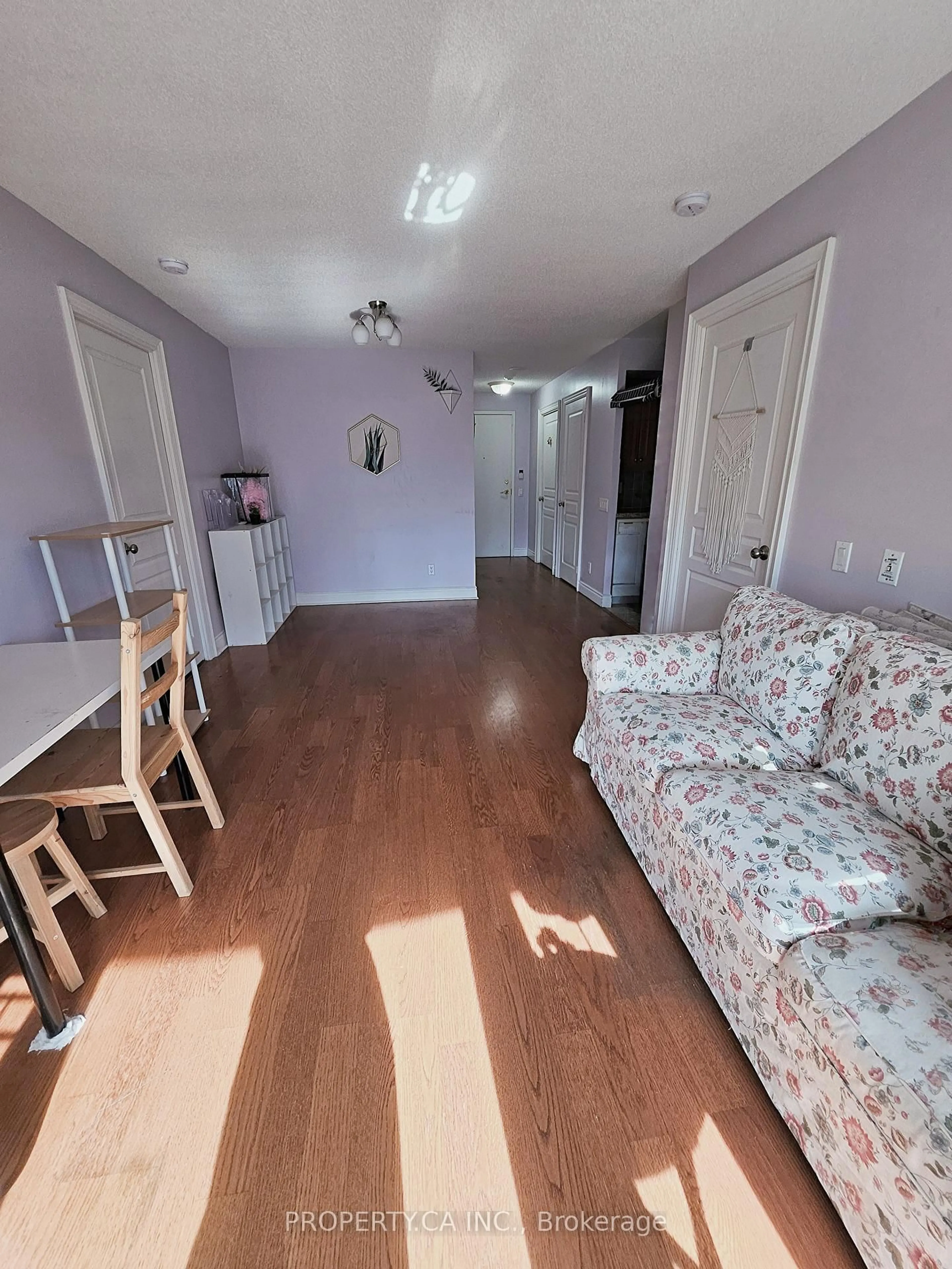 A pic of a room for 10 Northtown Way #708, Toronto Ontario M2N 7L4