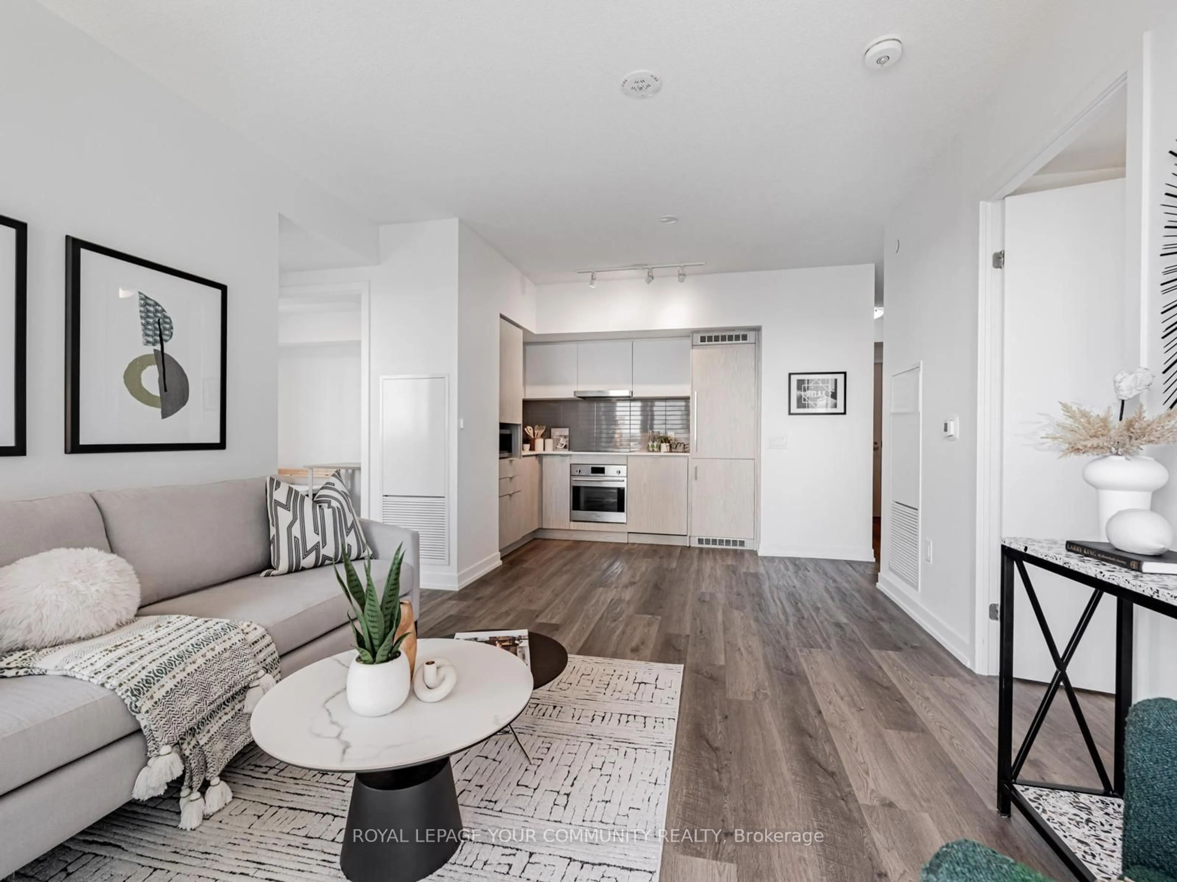 Living room with furniture, unknown for 55 Cooper St #1611, Toronto Ontario M5E 0G1