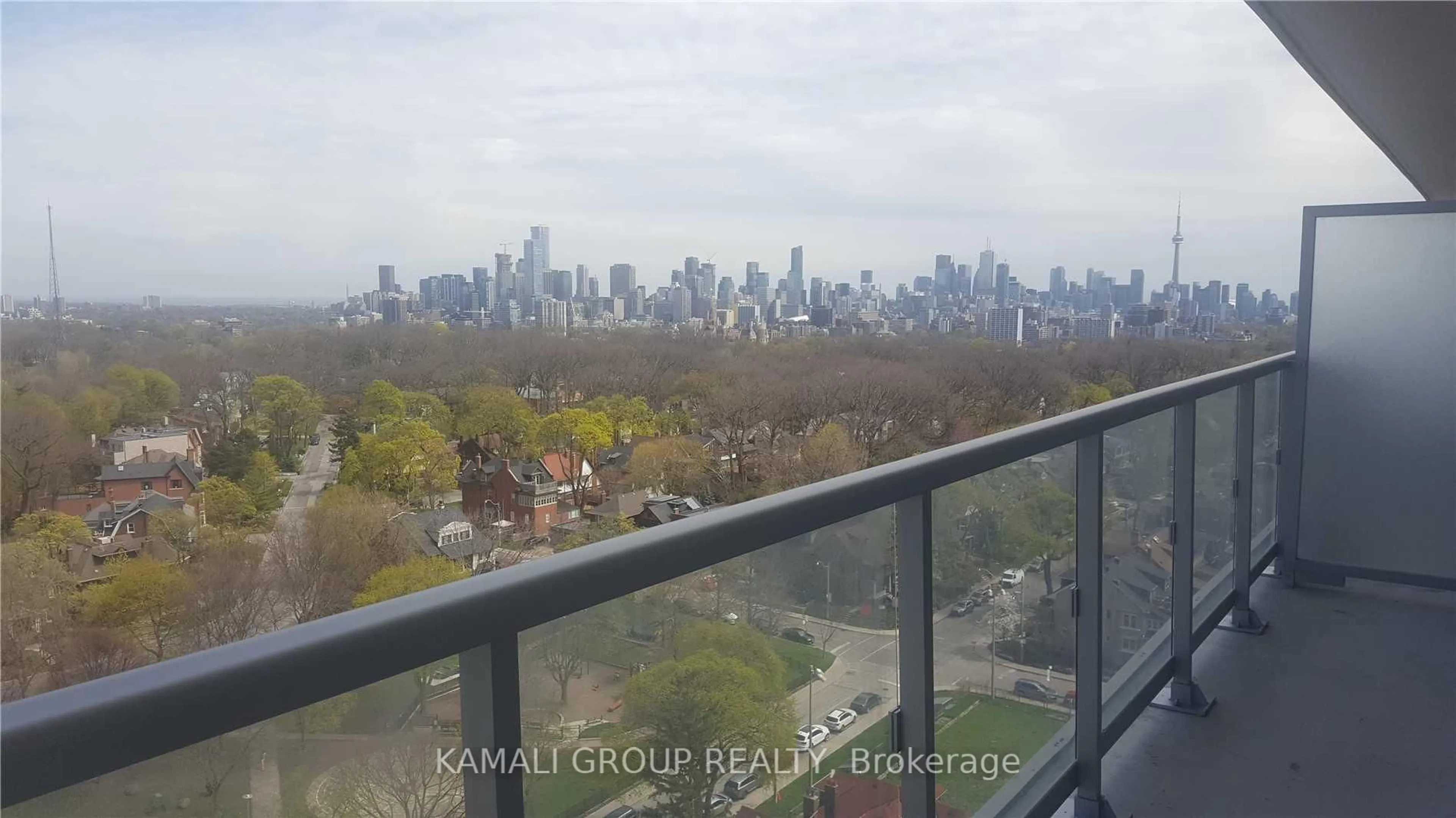 Blurry image for 501 St. Clair Ave #1303, Toronto Ontario M5P 0A2