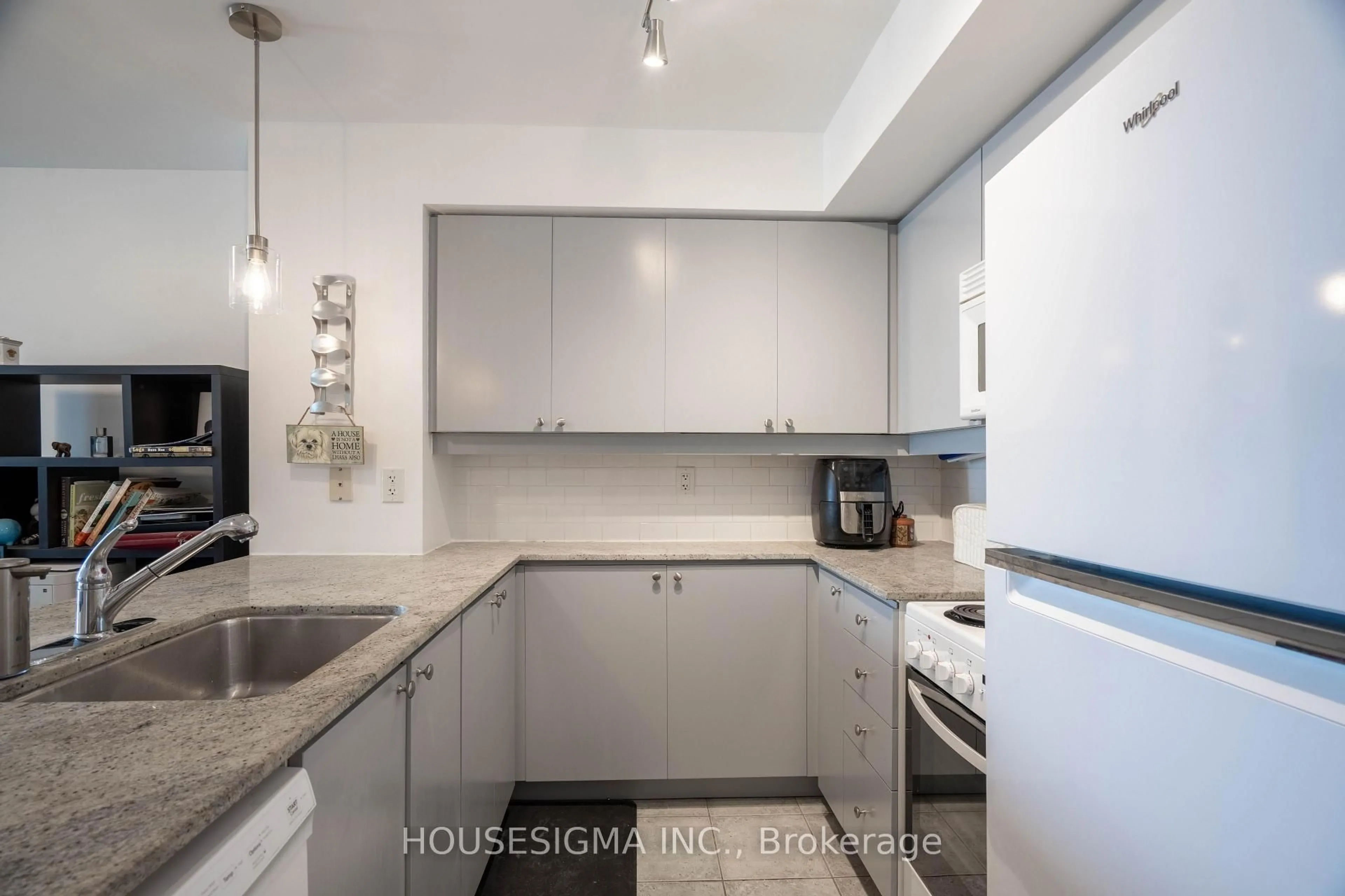 Standard kitchen, unknown for 50 Lynn Williams St #1805, Toronto Ontario M6K 3R9
