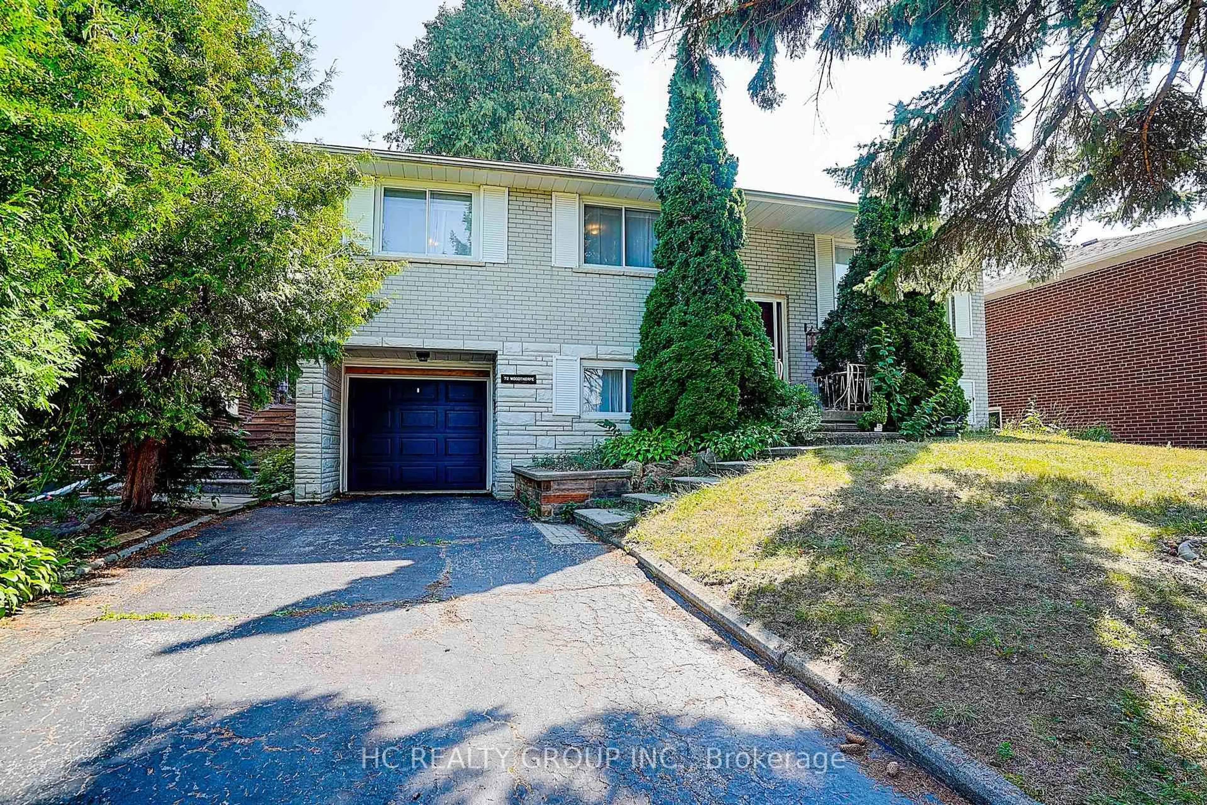 Unknown for 72 Woodthorpe Rd, Toronto Ontario M4A 1S8