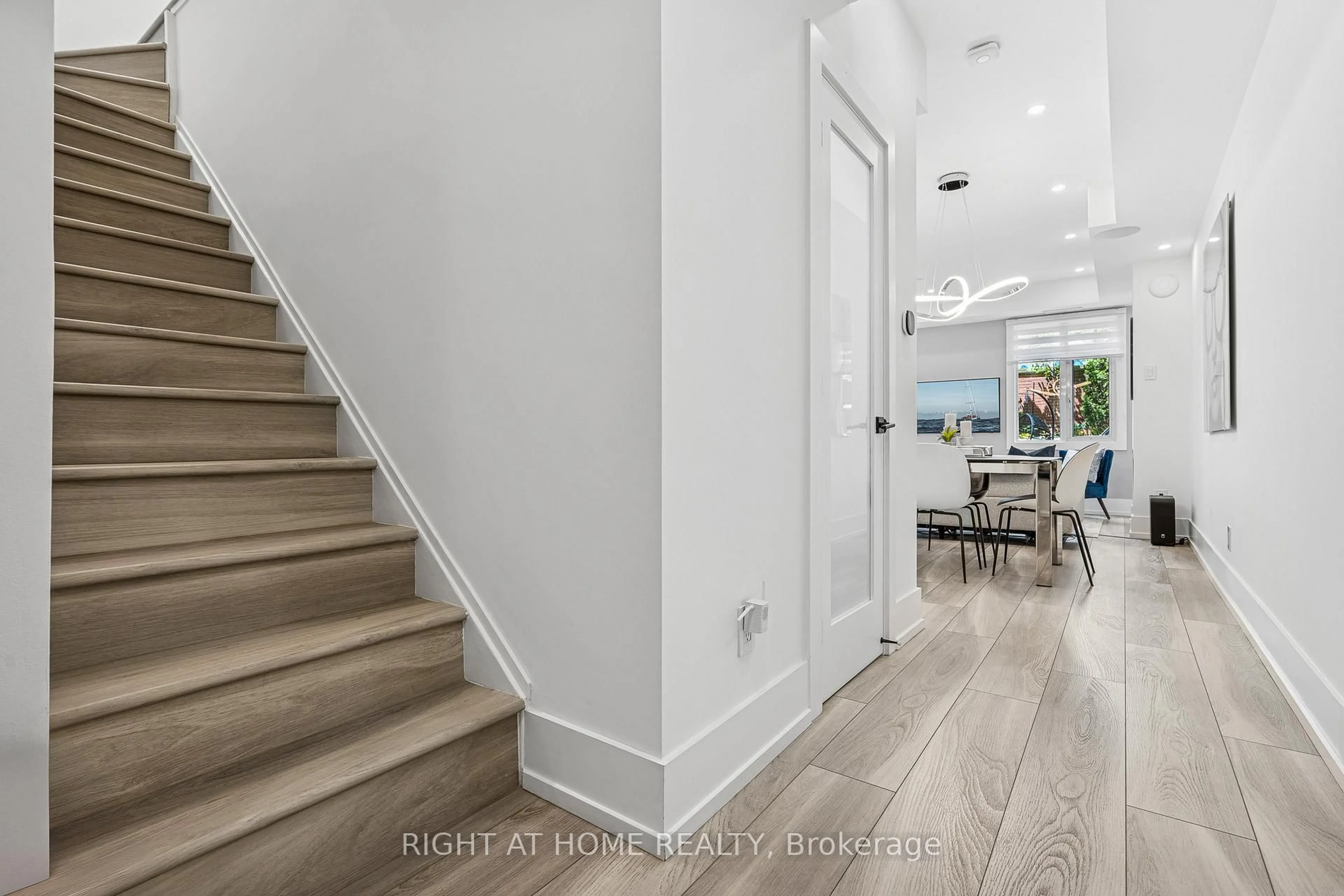 Unknown for 500 Richmond St #118, Toronto Ontario M5V 1Y2