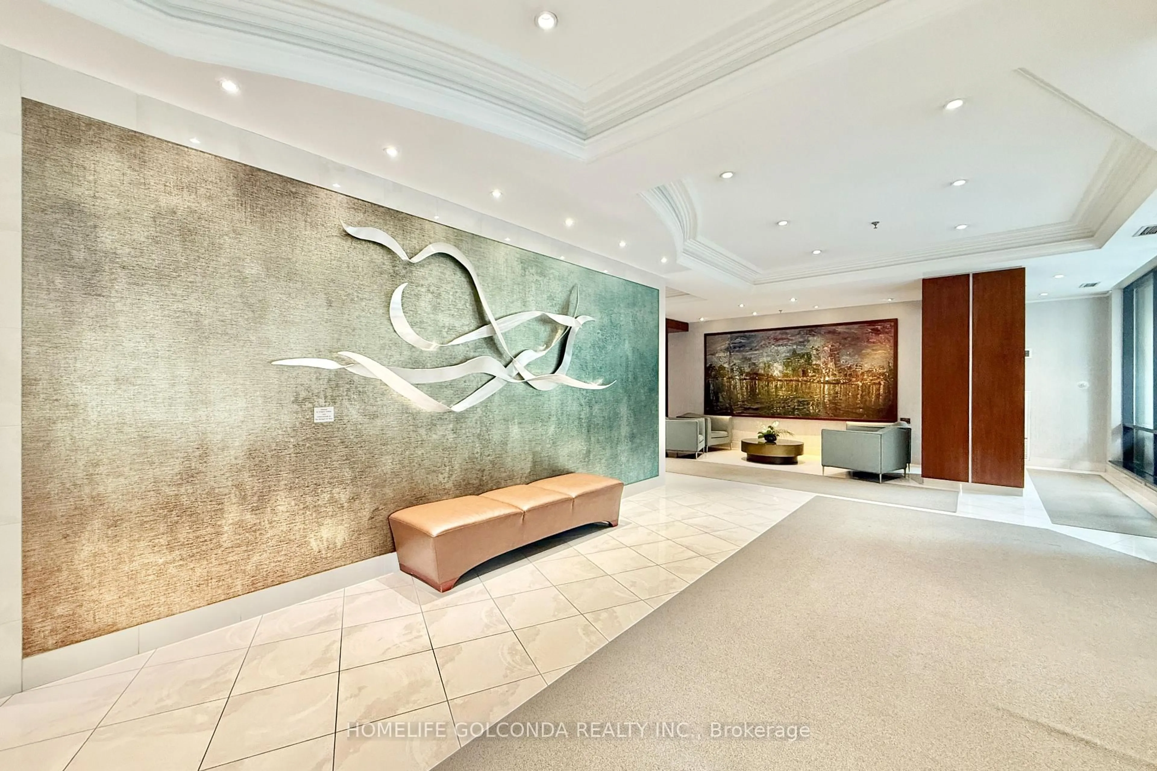 Lobby for 300 Bloor St #2808, Toronto Ontario M4W 3Y2