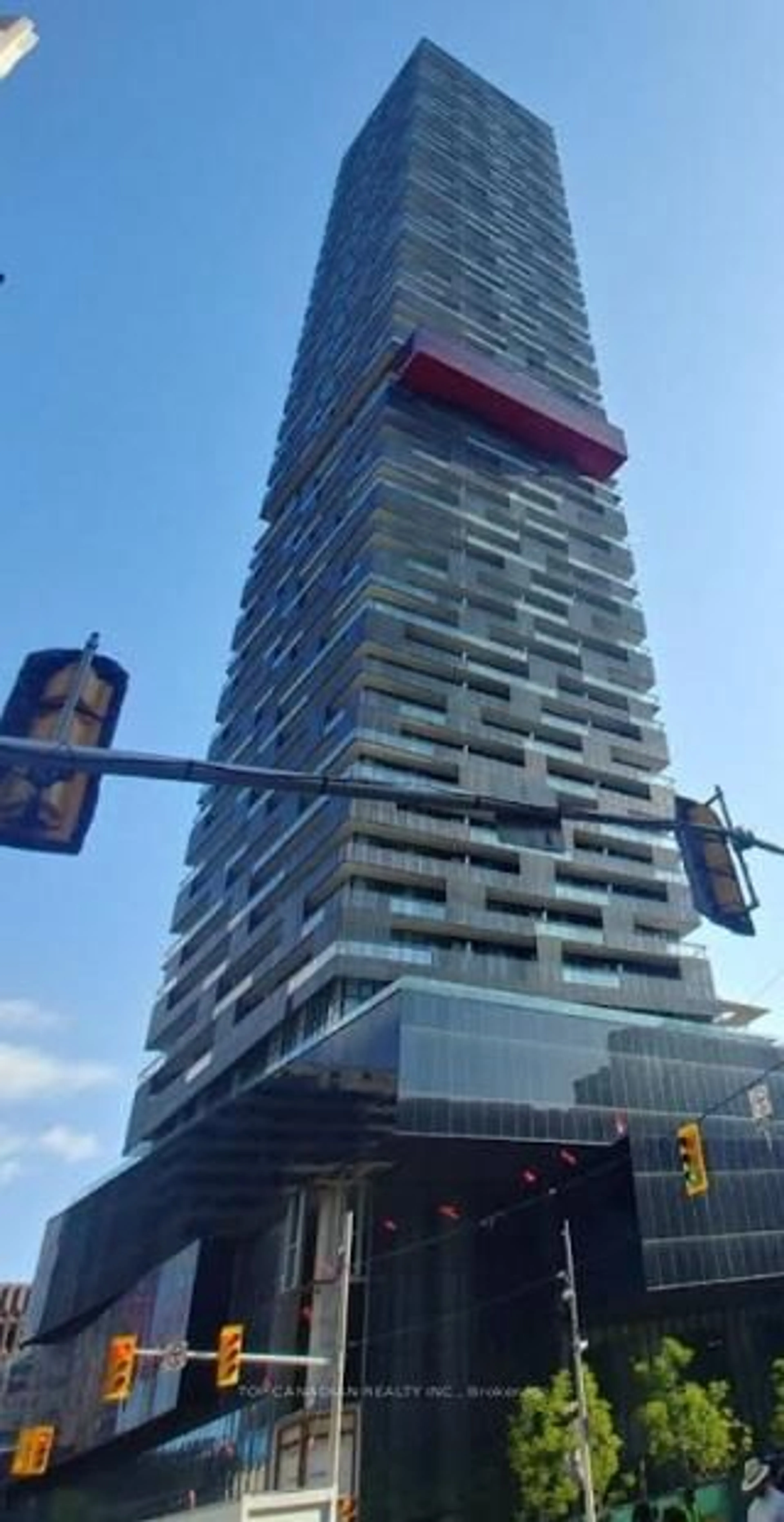 Blurry image for 8 Eglinton Ave #3302, Toronto Ontario M4P 0C1
