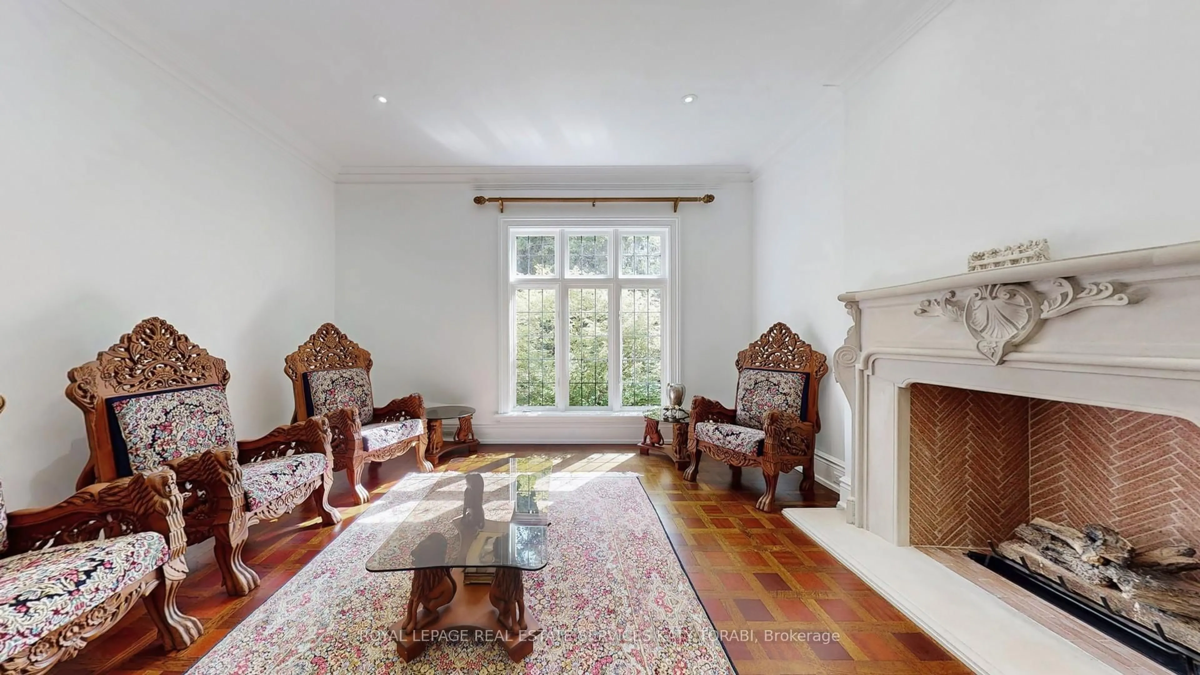 Living room with furniture, unknown for 14 St Margarets Dr, Toronto Ontario M4N 3E5