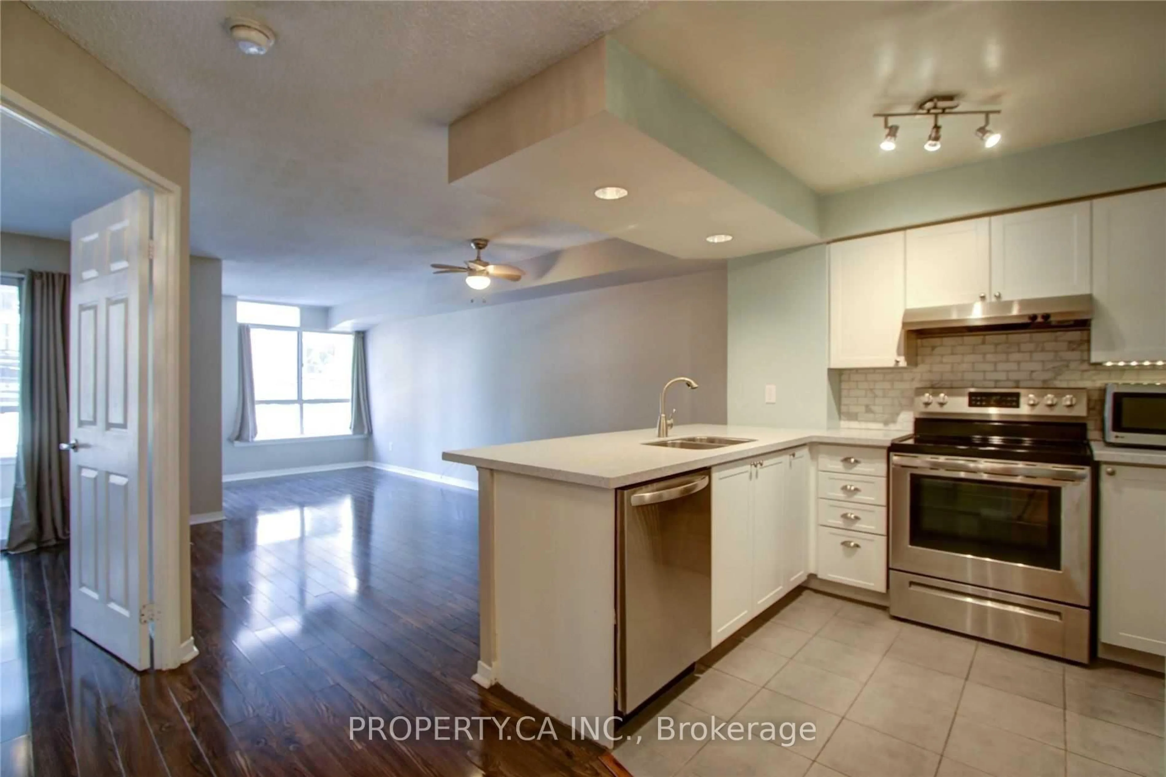 Open concept kitchen, unknown for 801 King St #217, Toronto Ontario M5V 3C9