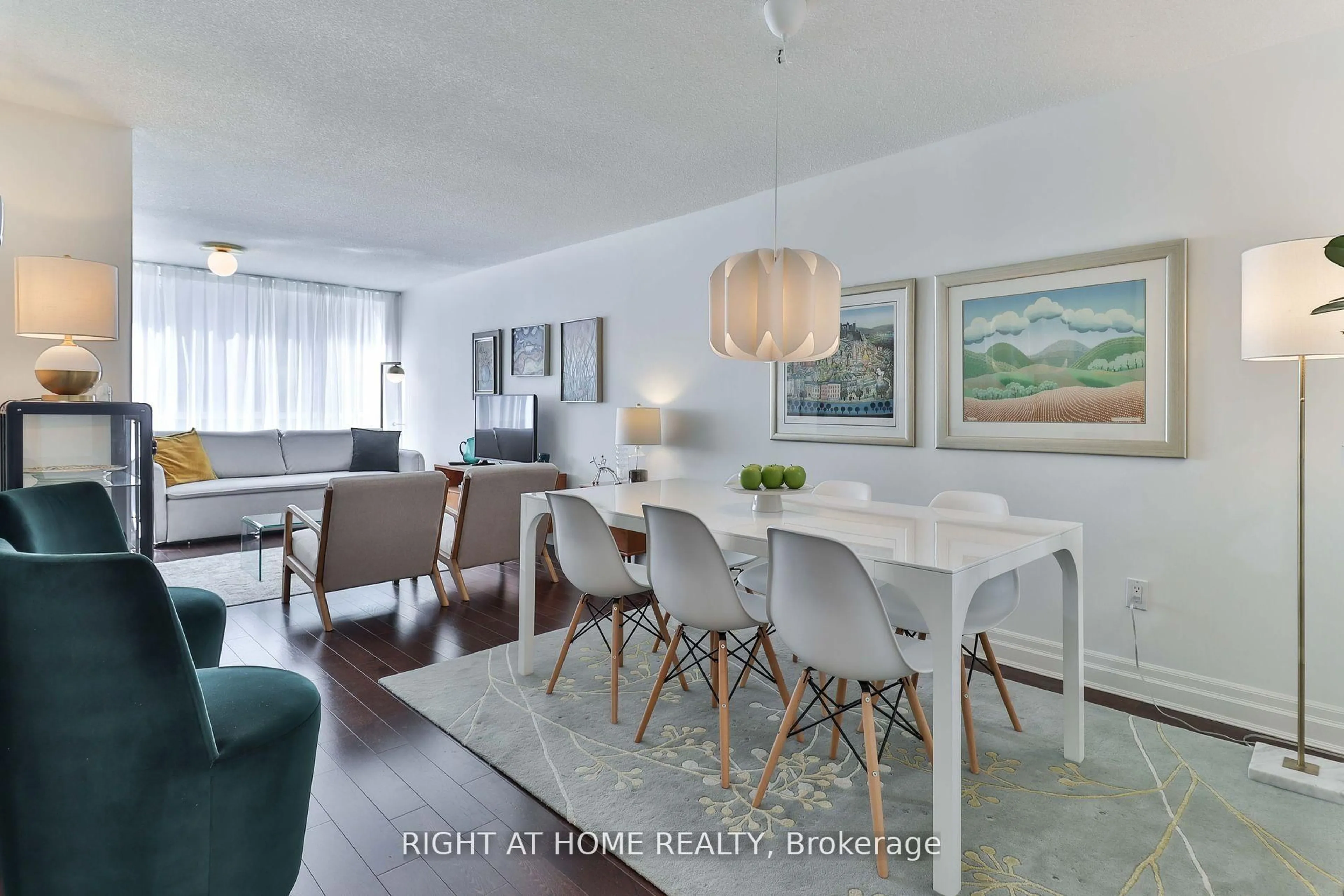 Dining room, unknown for 225 Davenport Rd #402, Toronto Ontario M5R 3R2