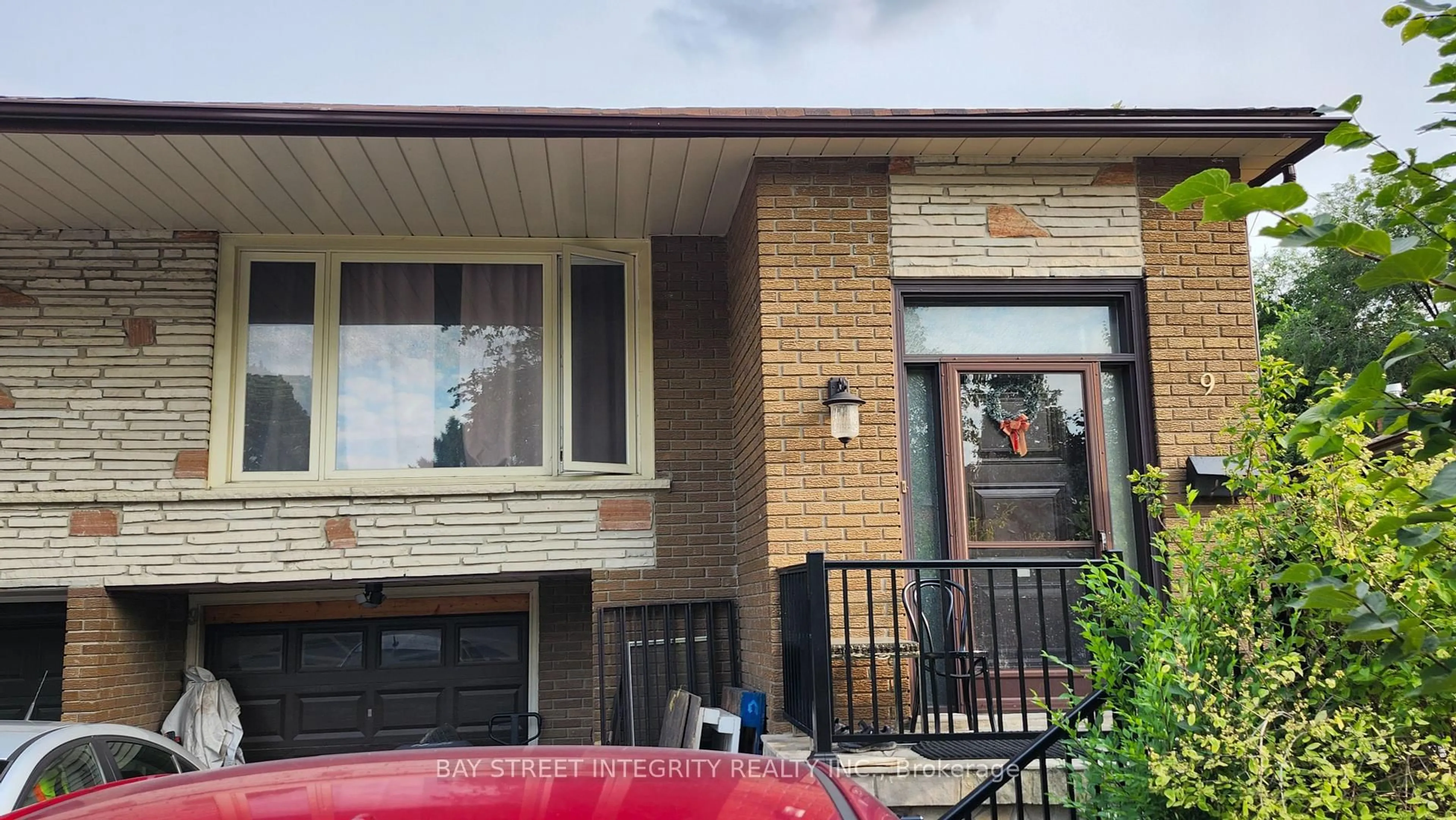 Home with brick exterior material, street for 9 Mentor Blvd, Toronto Ontario M2H 2M9