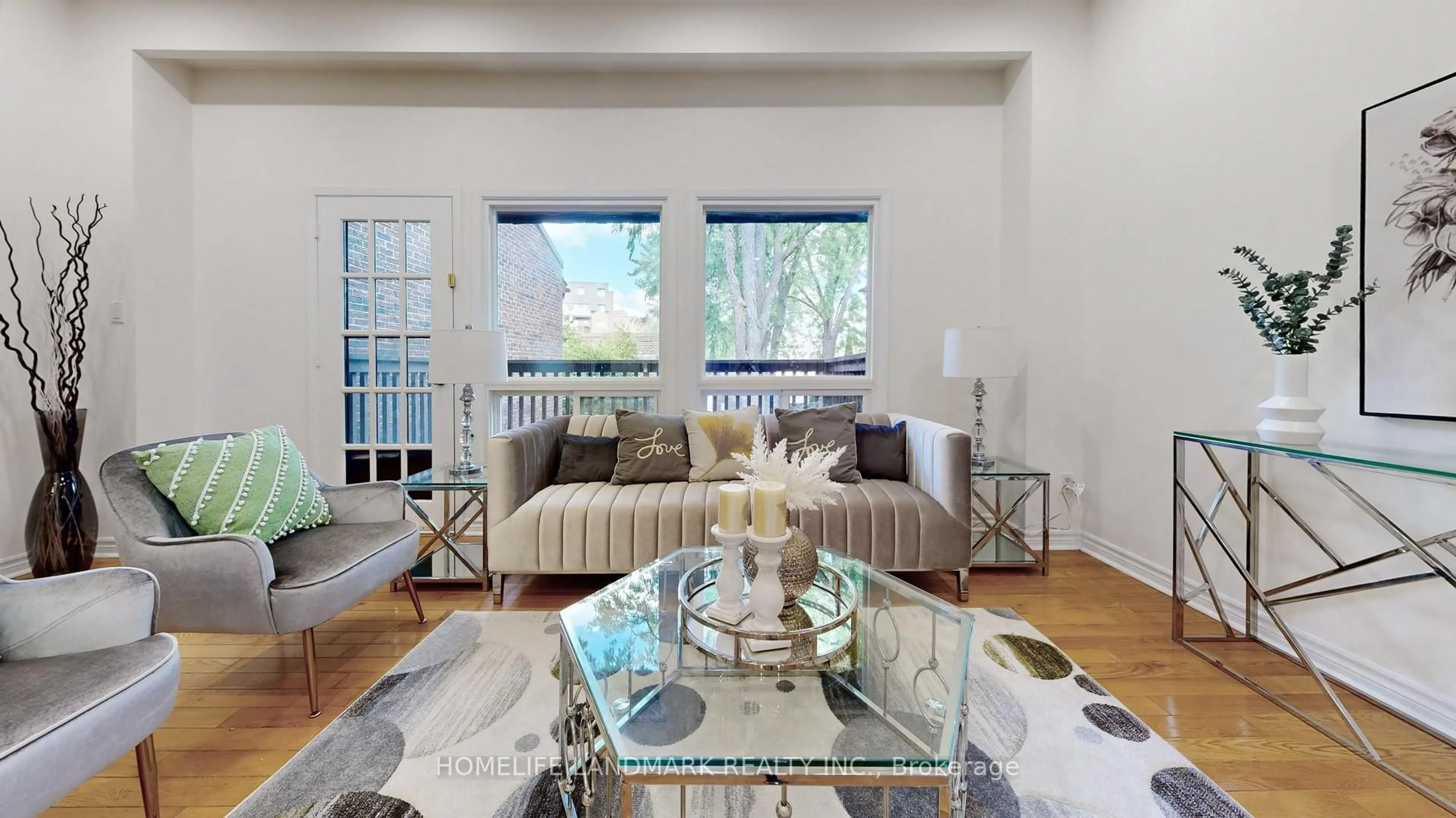 Living room with furniture, unknown for 100 Spire Hill Way #4, Toronto Ontario M2H 3A6