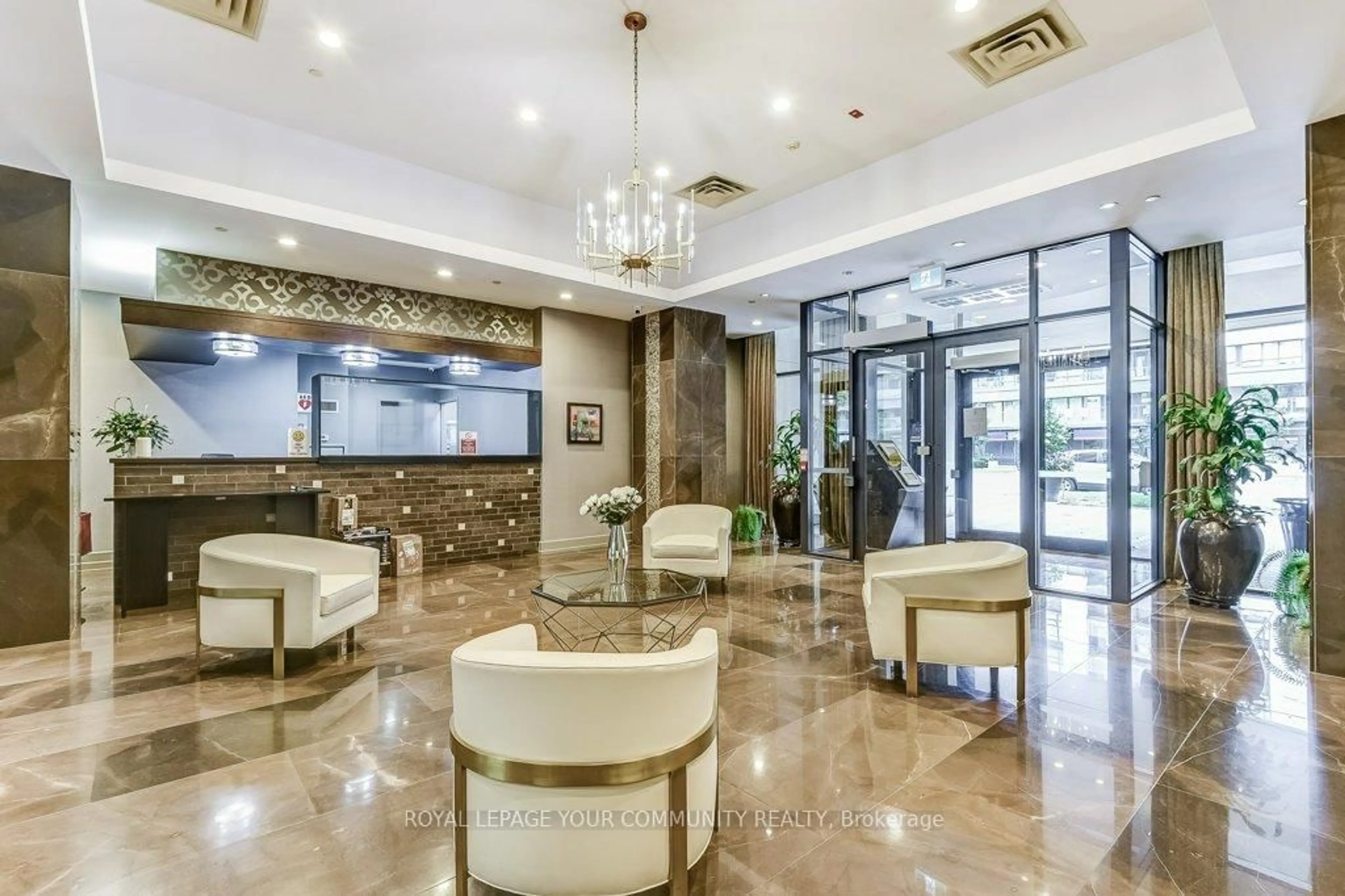 Lobby for 650 Sheppard Ave #527, Toronto Ontario M2K 3E4