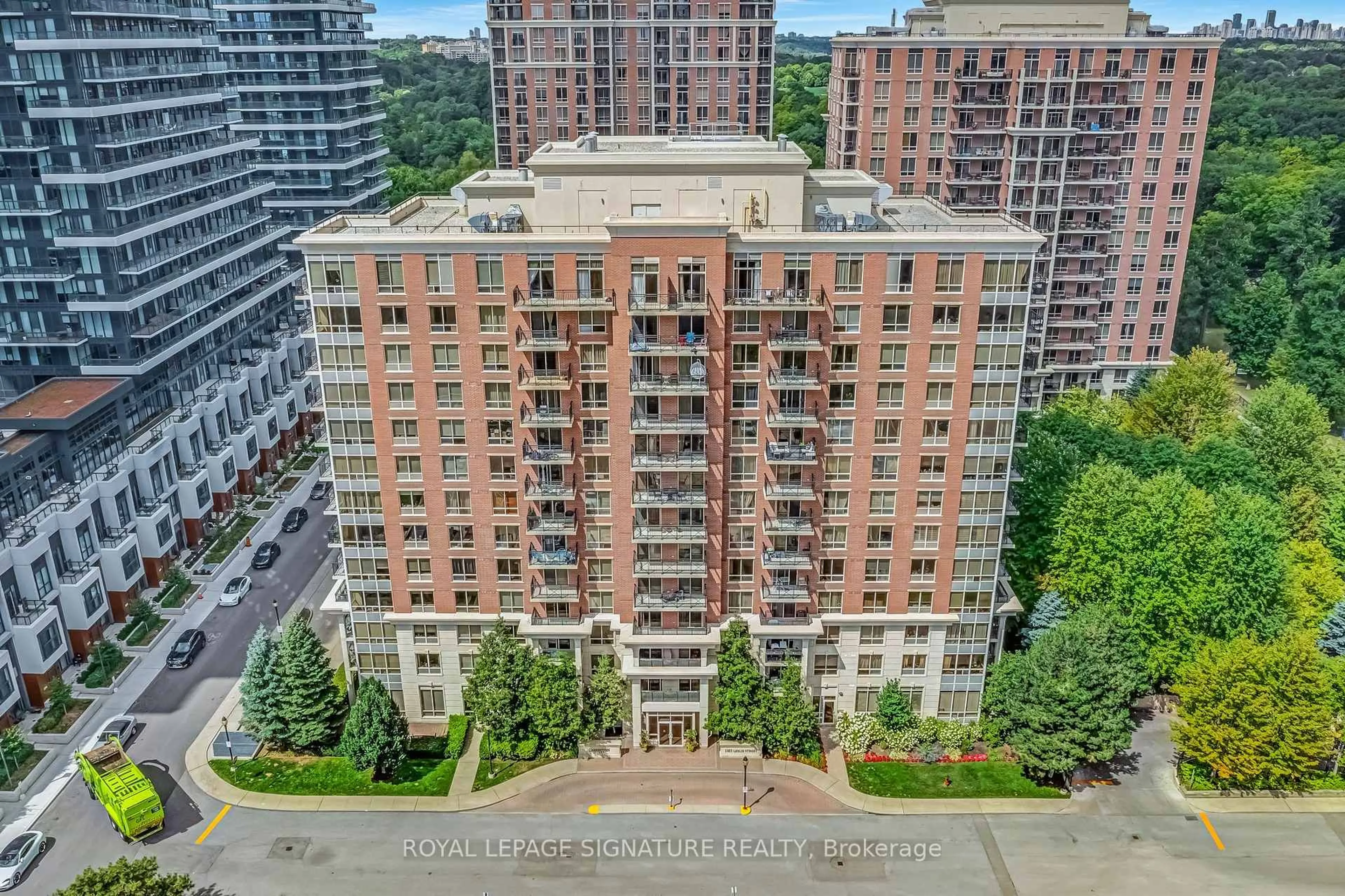 A pic from outside/outdoor area/front of a property/back of a property/a pic from drone, city buildings view from balcony for 1103 Leslie St #403, Toronto Ontario M3C 4G8