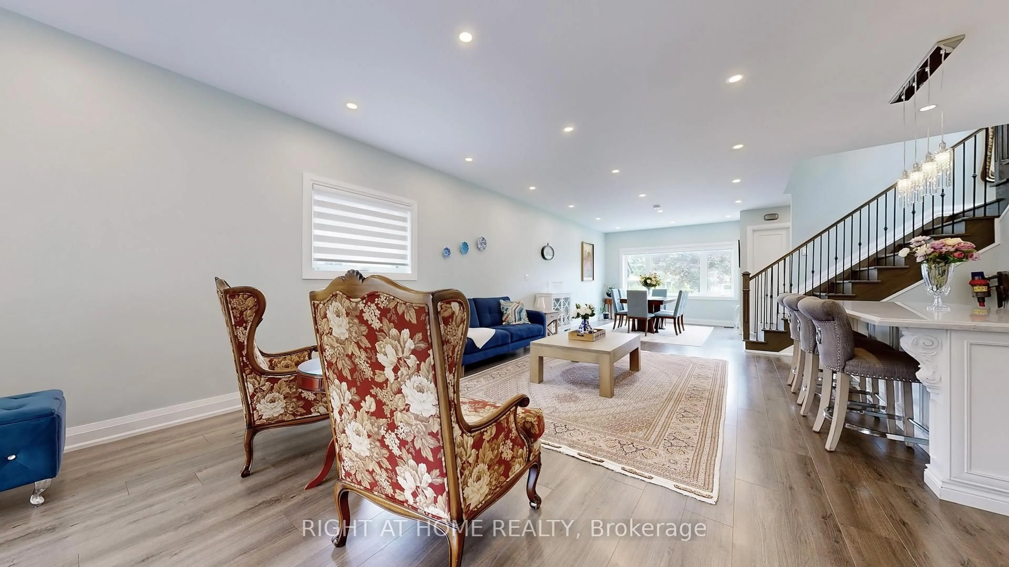 Living room with furniture, unknown for 88 Glentworth Rd, Toronto Ontario M2J 2E8