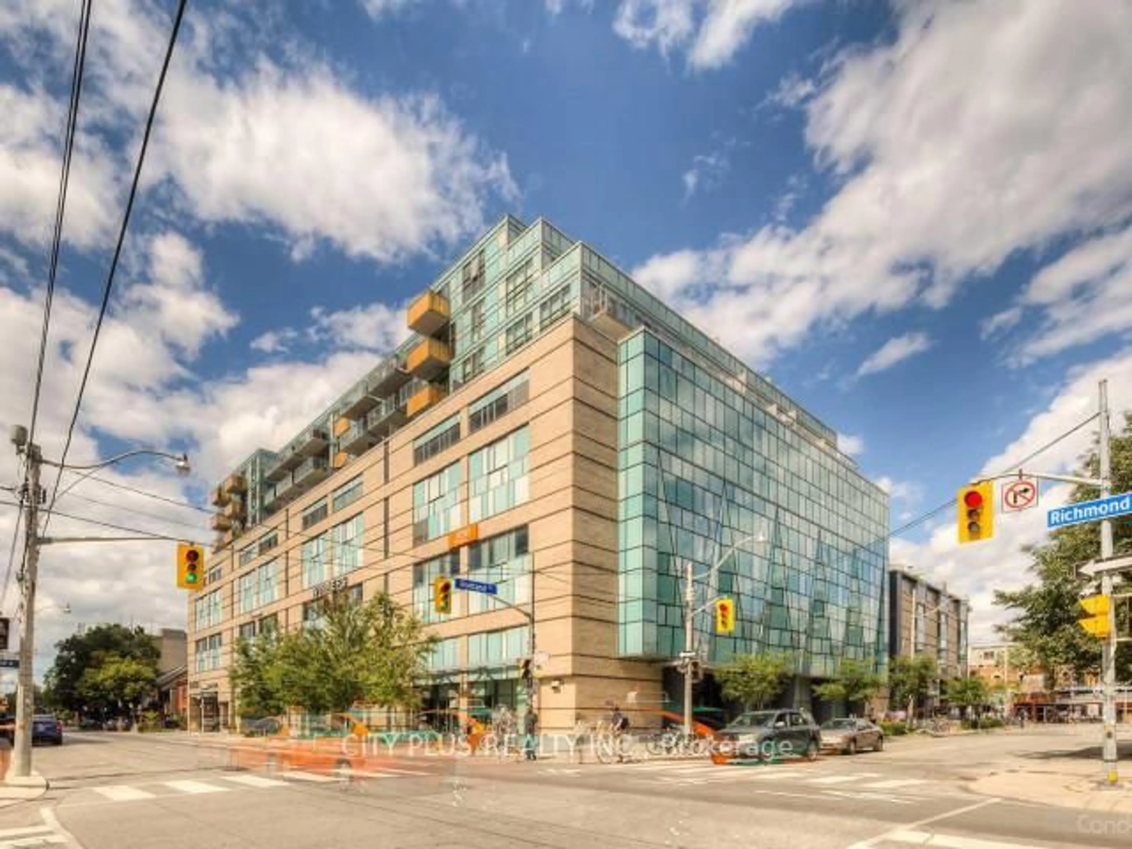 Unknown for 156 Portland St #611, Toronto Ontario M5V 0G1