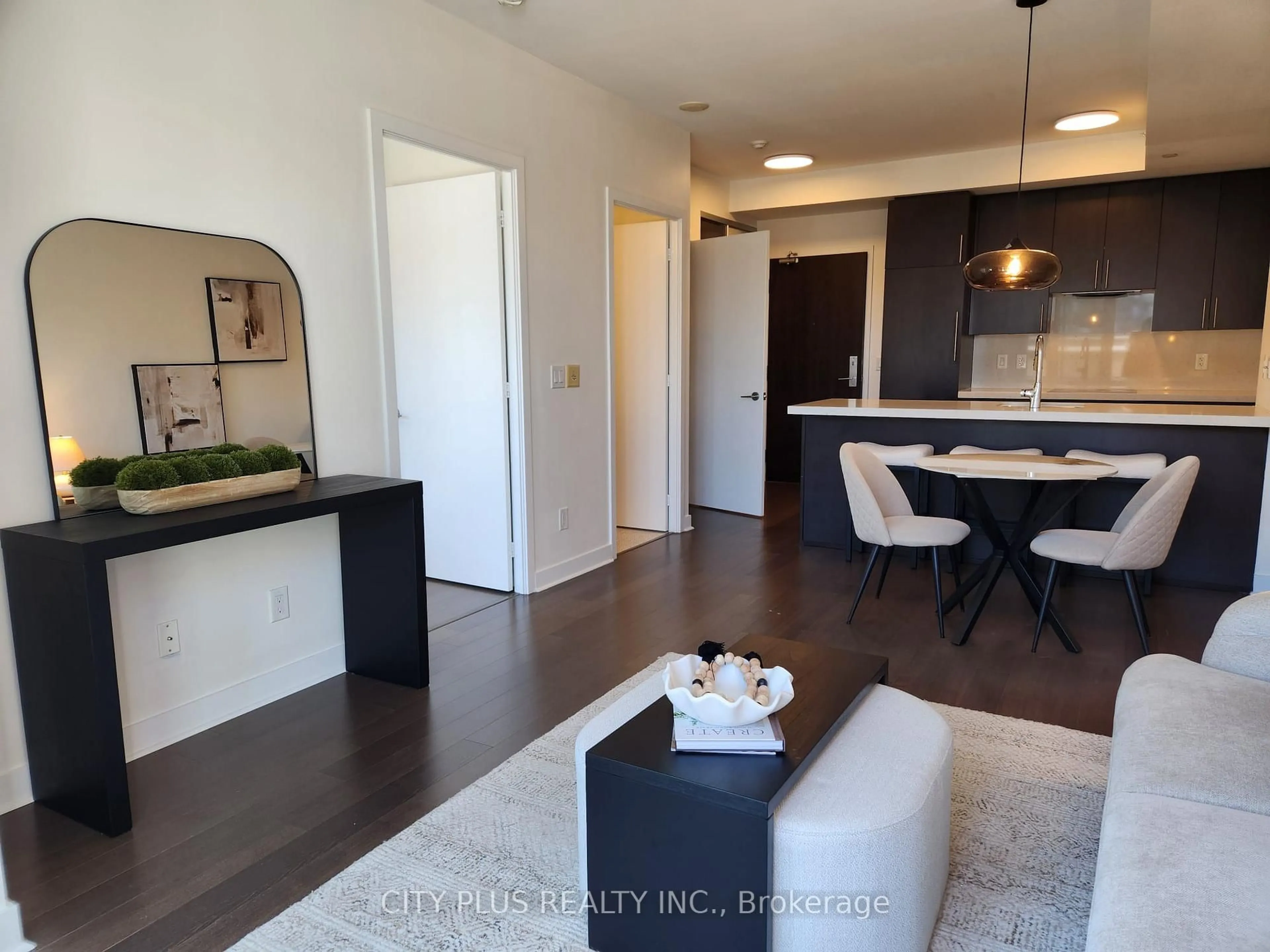 Open concept kitchen, wood/laminate floor for 156 Portland St #611, Toronto Ontario M5V 0G1