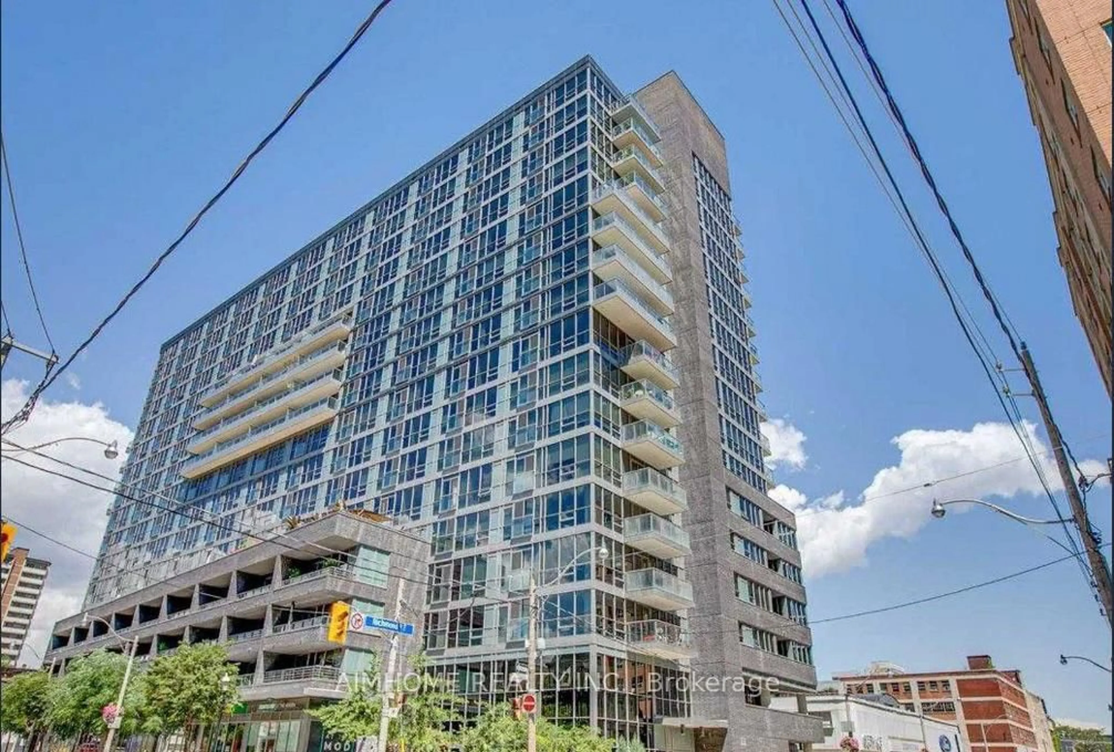 Patio, unknown for 320 Richmond St #921, Toronto Ontario M5A 4S7