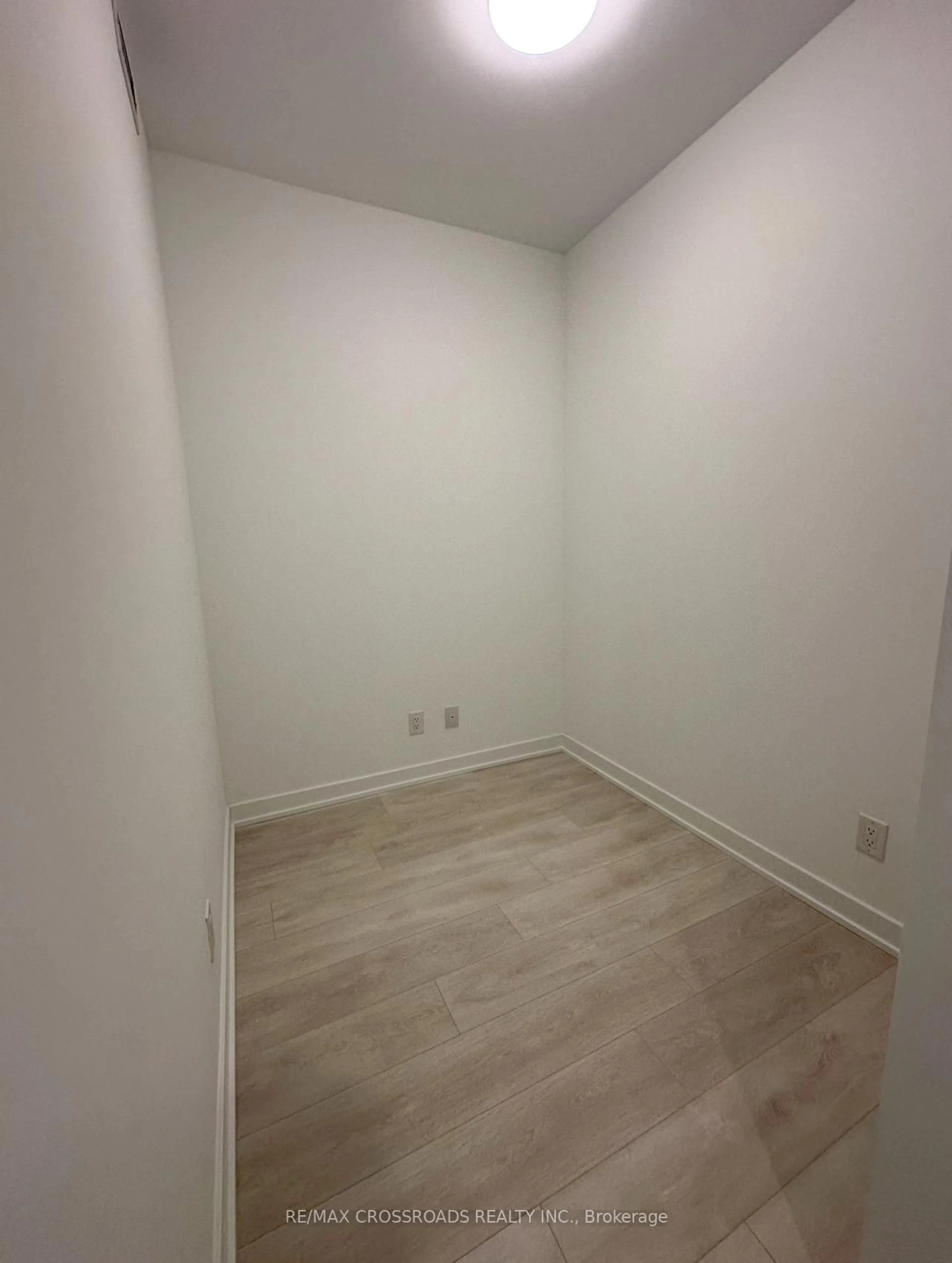 A pic of a room for 5 Defries St #603, Toronto Ontario M5A 3R4