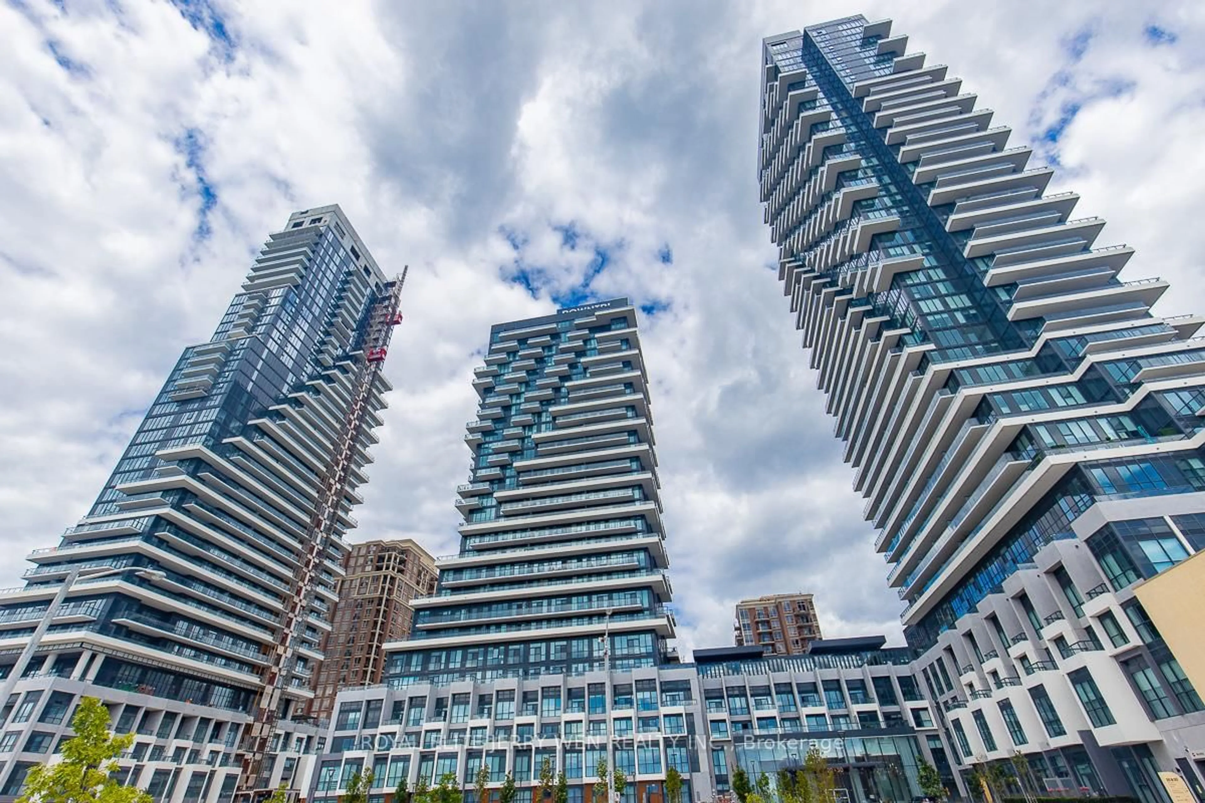 Unknown for 30 Inn On The Park Dr #3410, Toronto Ontario M3C 0P7