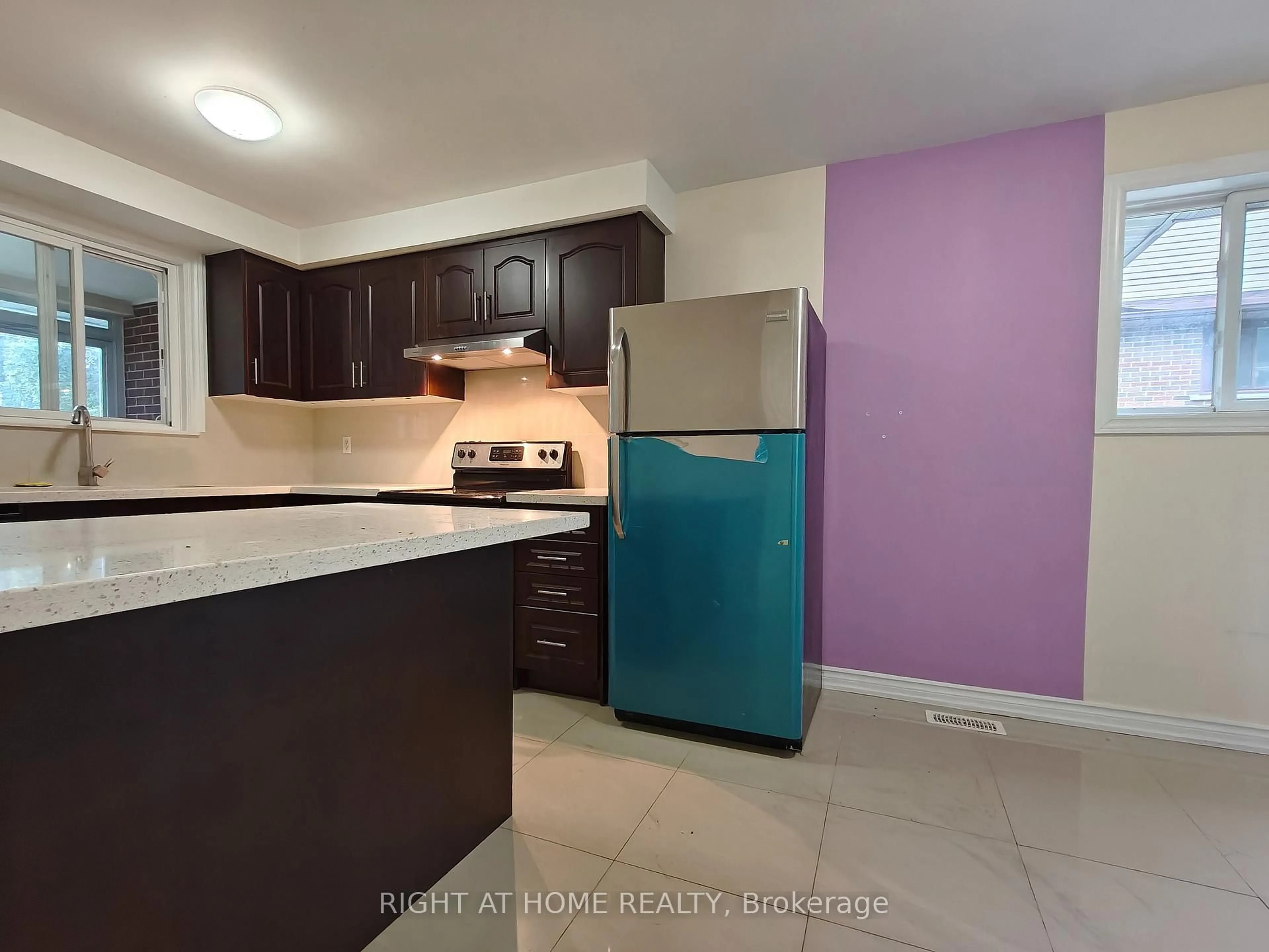 Standard kitchen, unknown for 182 mcnicoll Ave, Toronto Ontario M2N 3K7