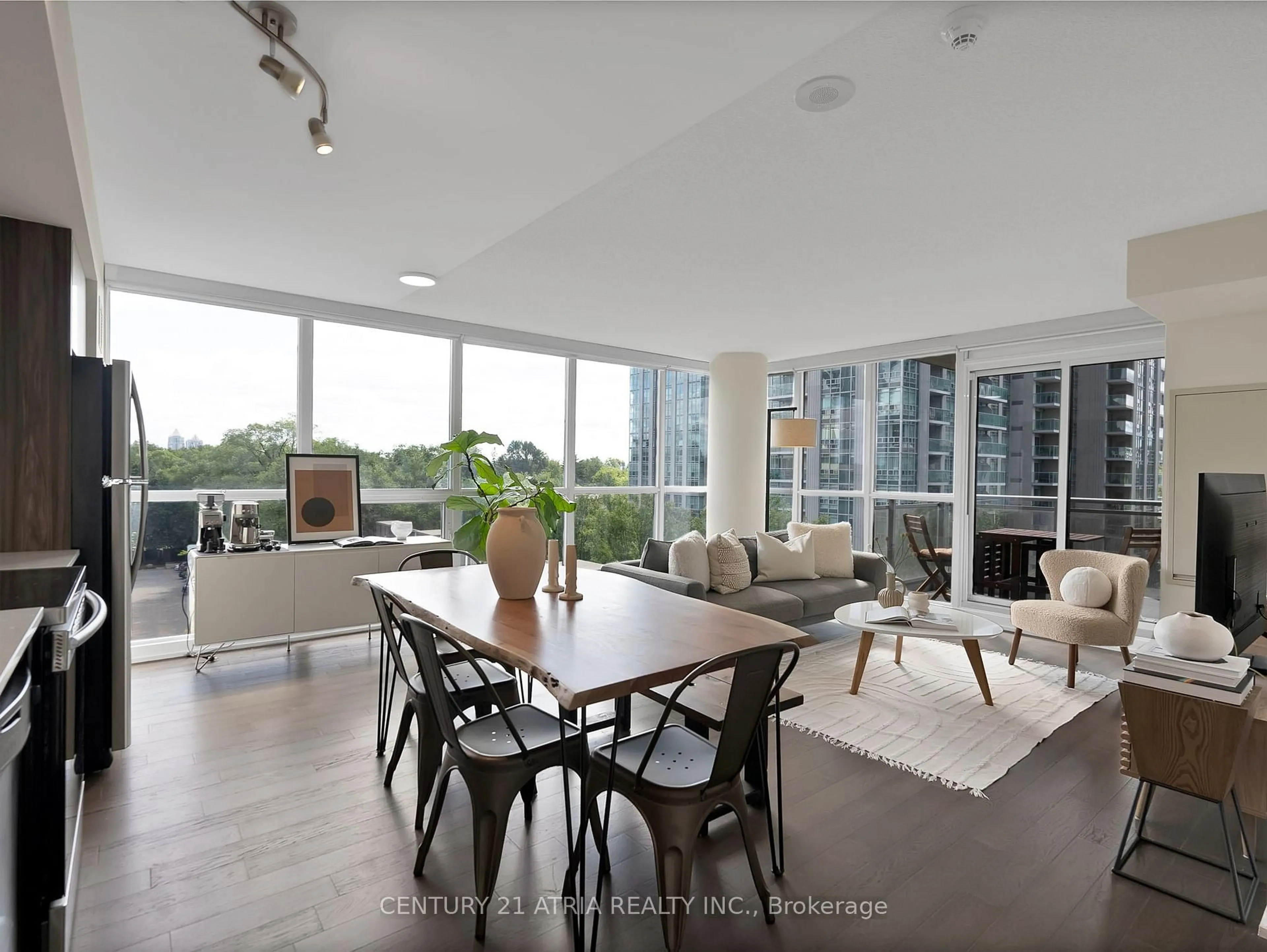 Living room with furniture, unknown for 23 Sheppard Ave #609, Toronto Ontario M2N 2Z8