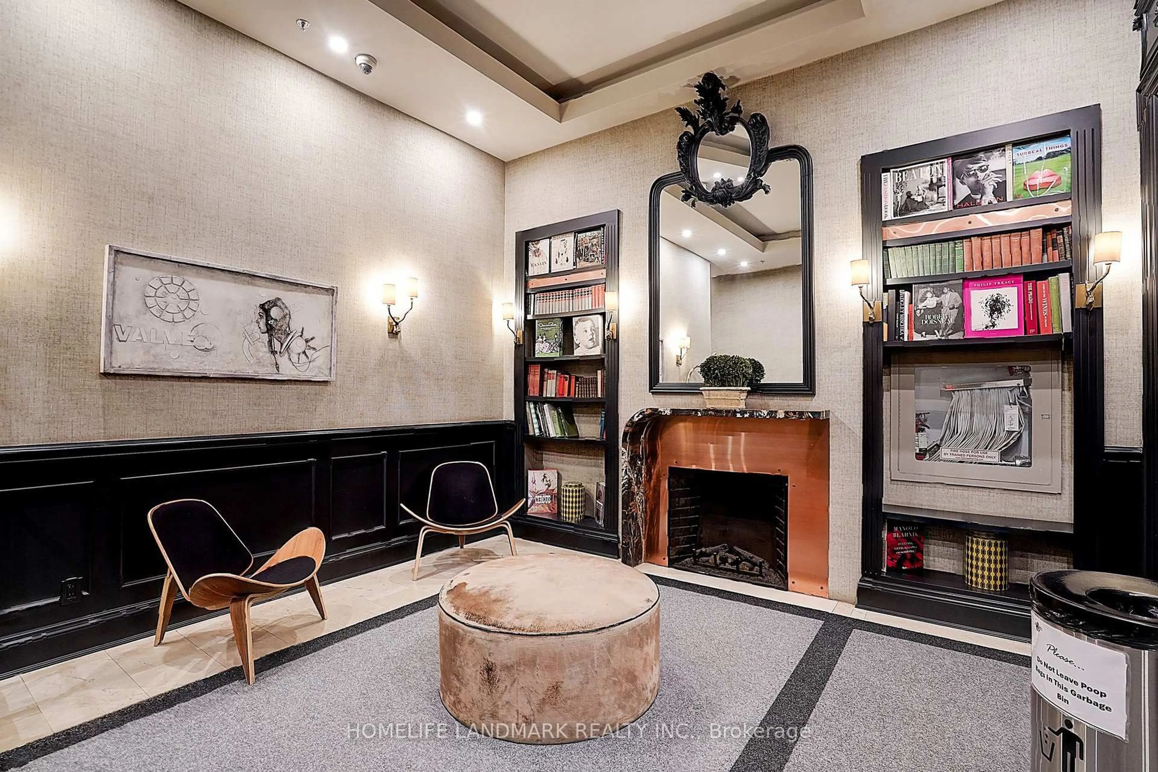 Lobby for 375 King St #3103, Toronto Ontario M5V 1K1