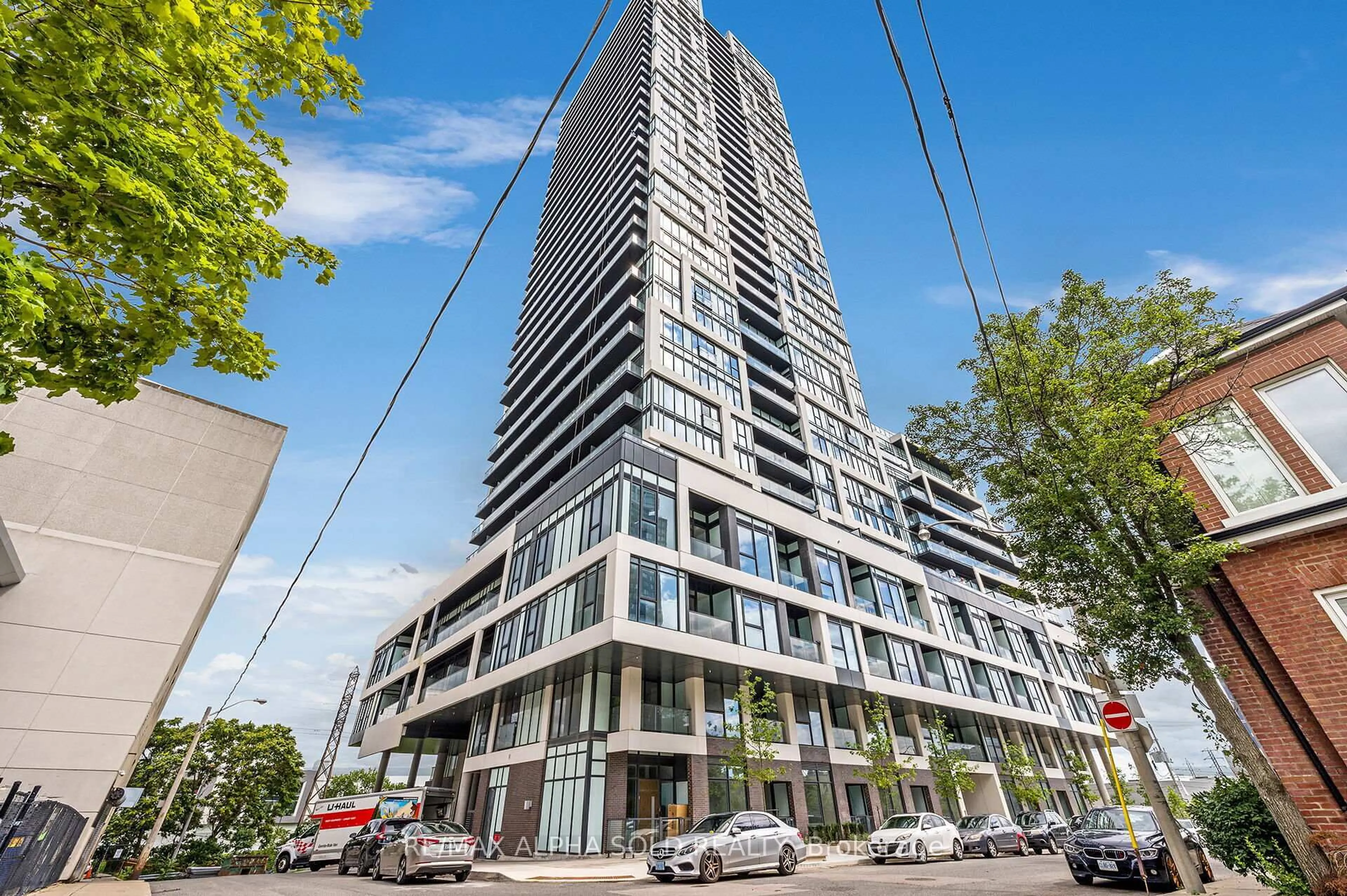 Unknown for 5 Defries St #1005, Toronto Ontario M5A 0W7