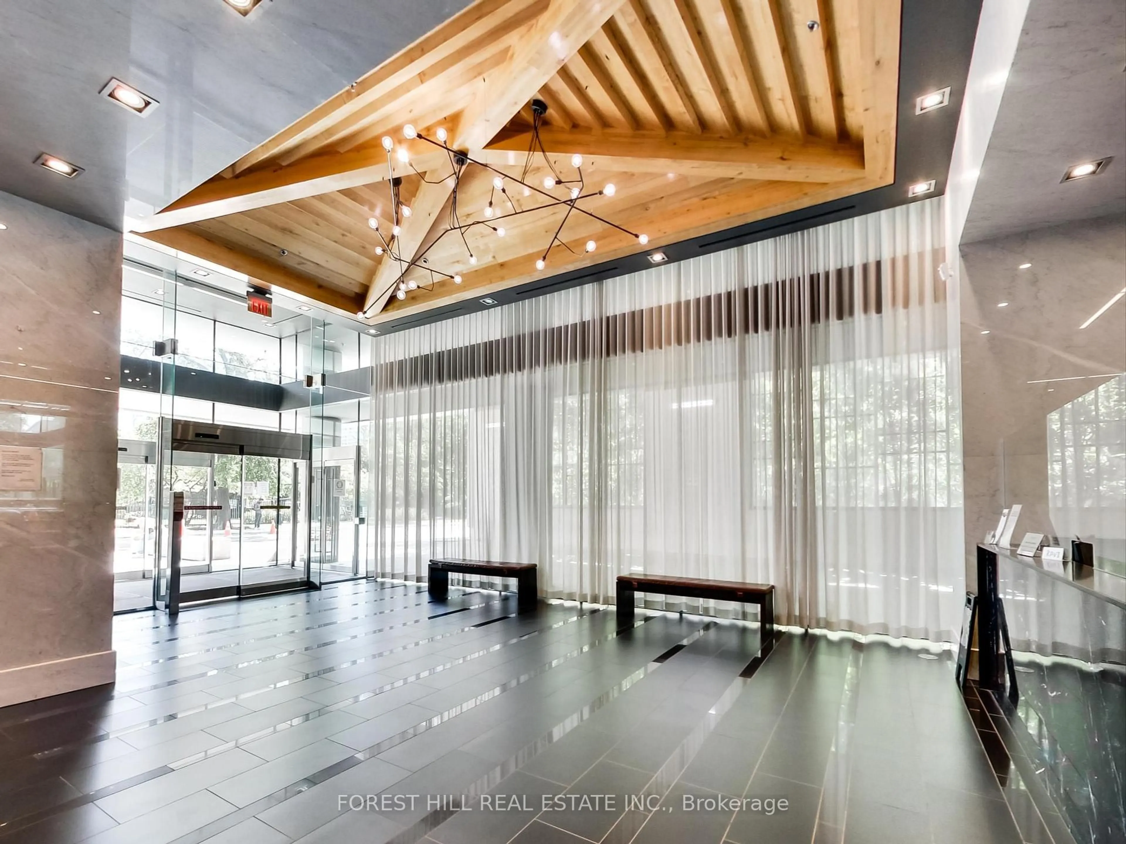 Indoor foyer for 210 Simcoe St #2301, Toronto Ontario M5T 0A9