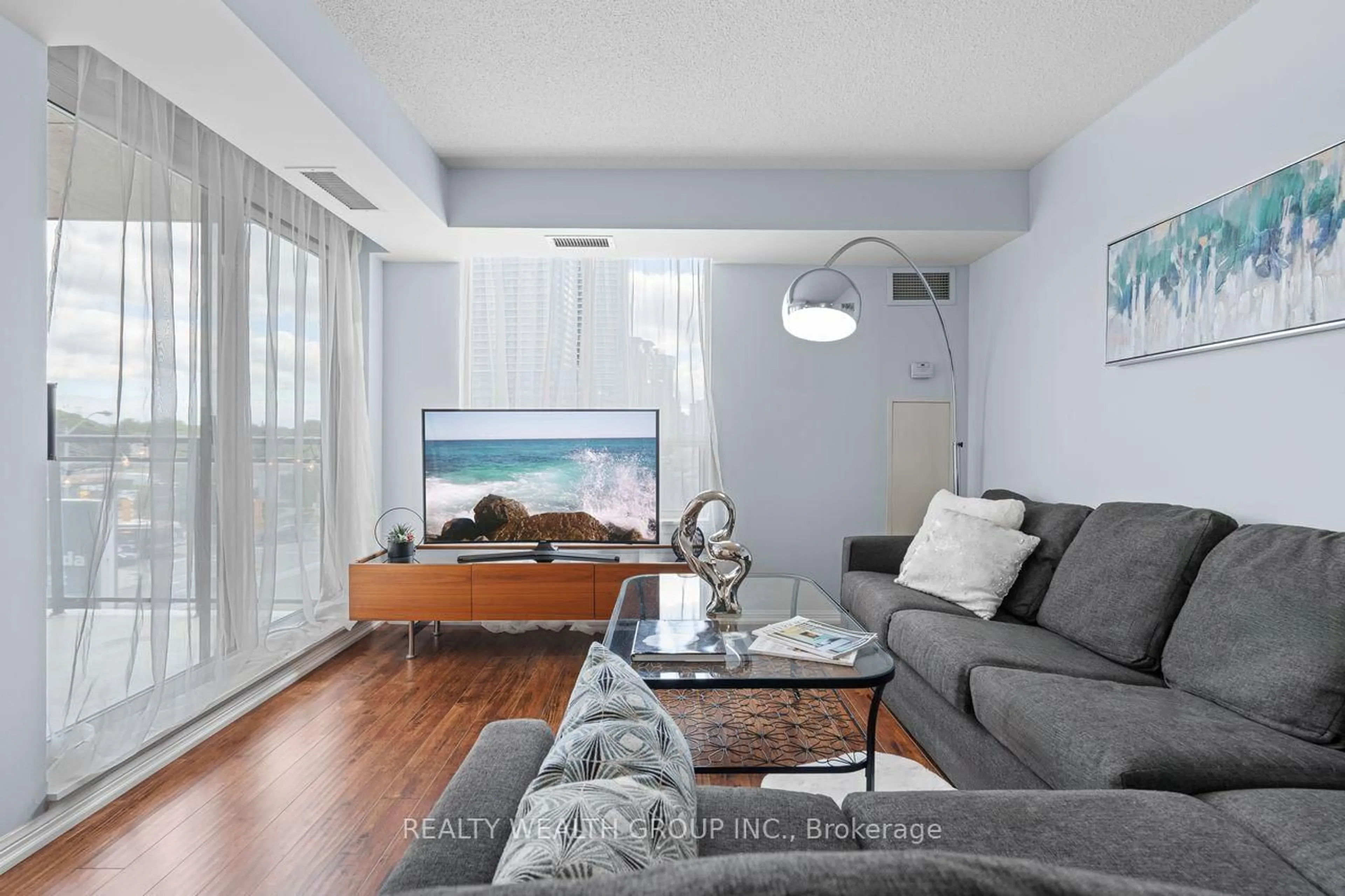 Living room with furniture, unknown for 5940 Yonge St #513, Toronto Ontario M2M 4M6