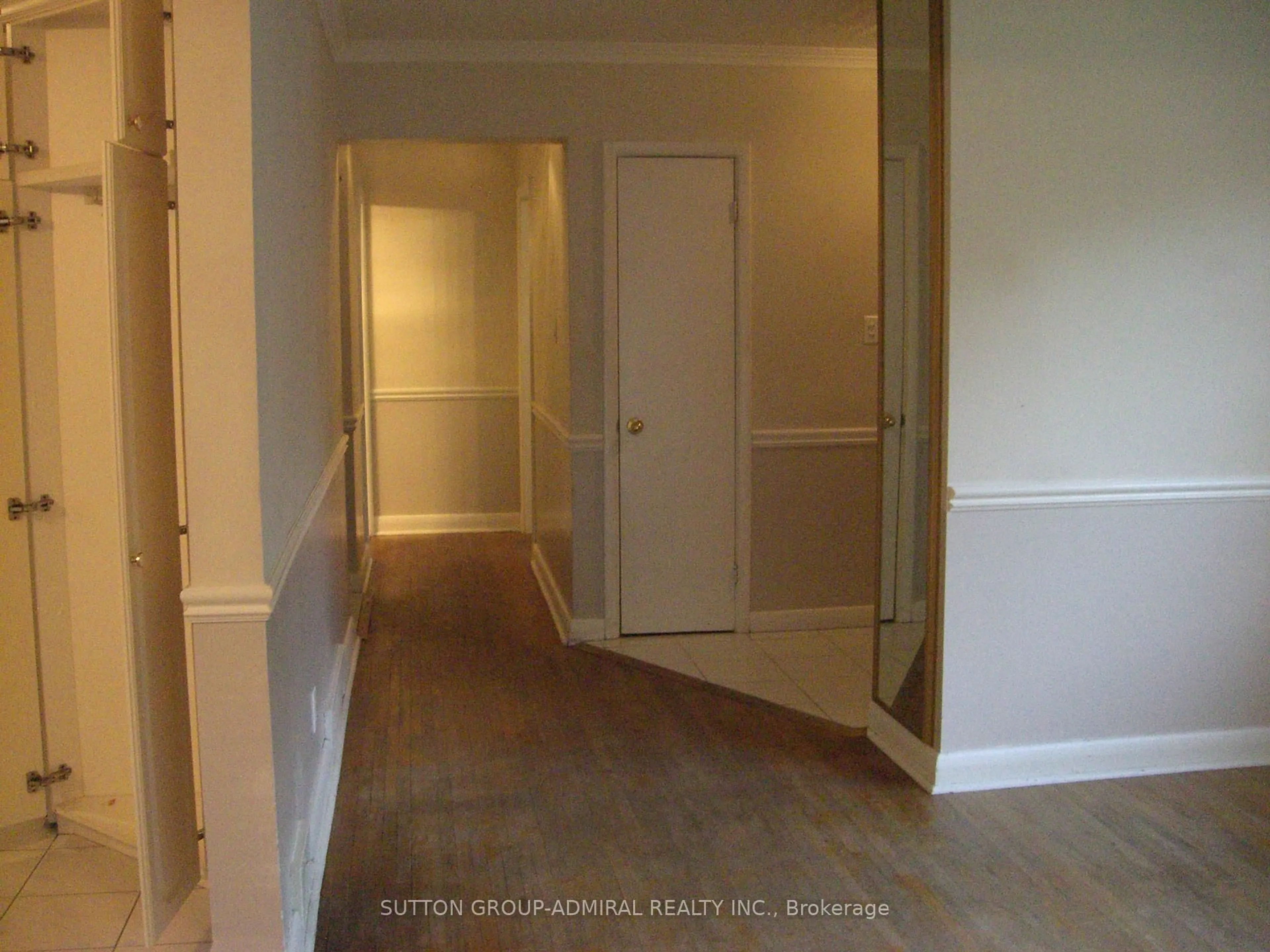Unknown for 59 Dallas Rd, Toronto Ontario M2R 2J3