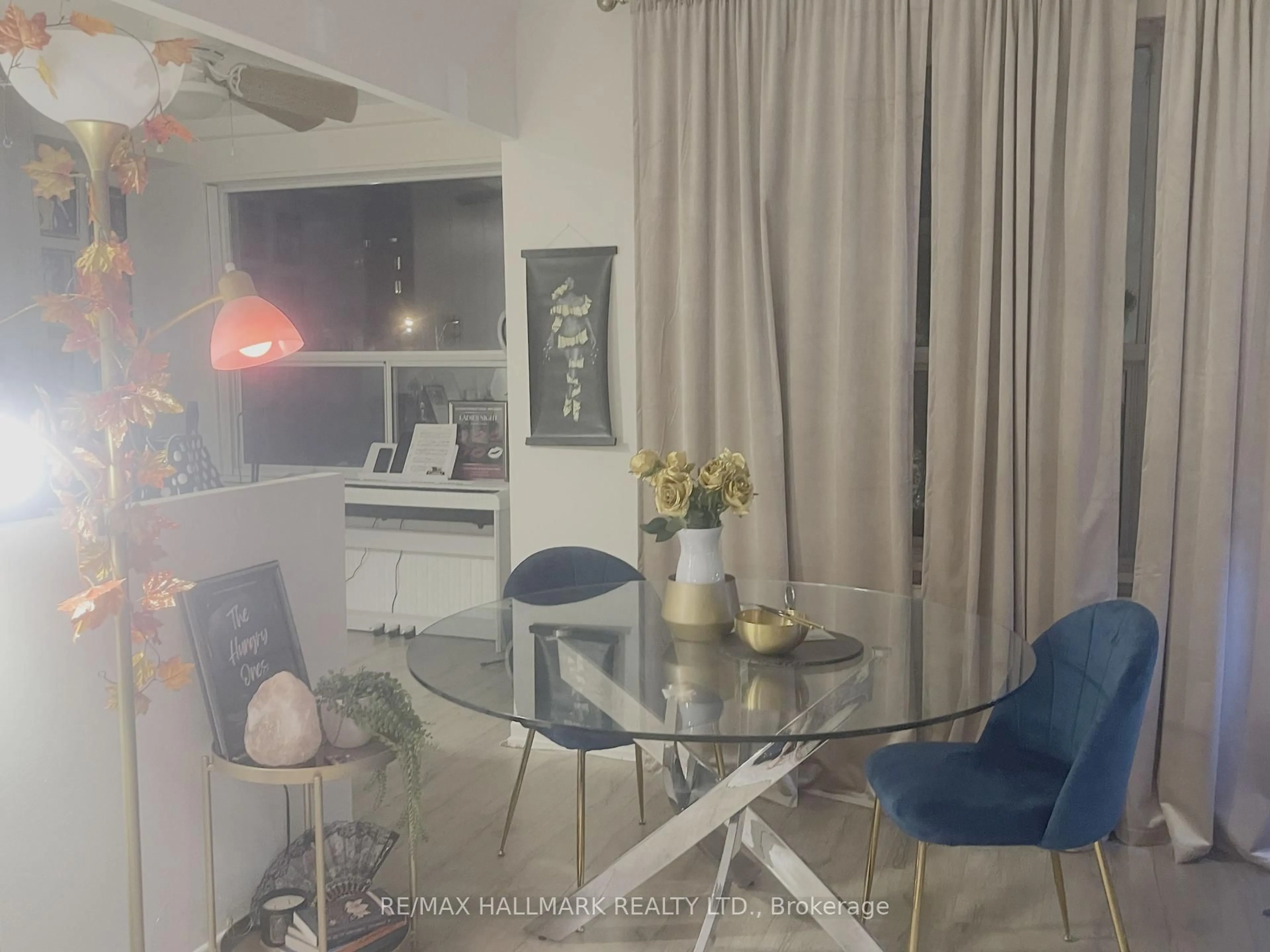 Unknown for 660 Eglinton Ave #408, Toronto Ontario M5N 1C3