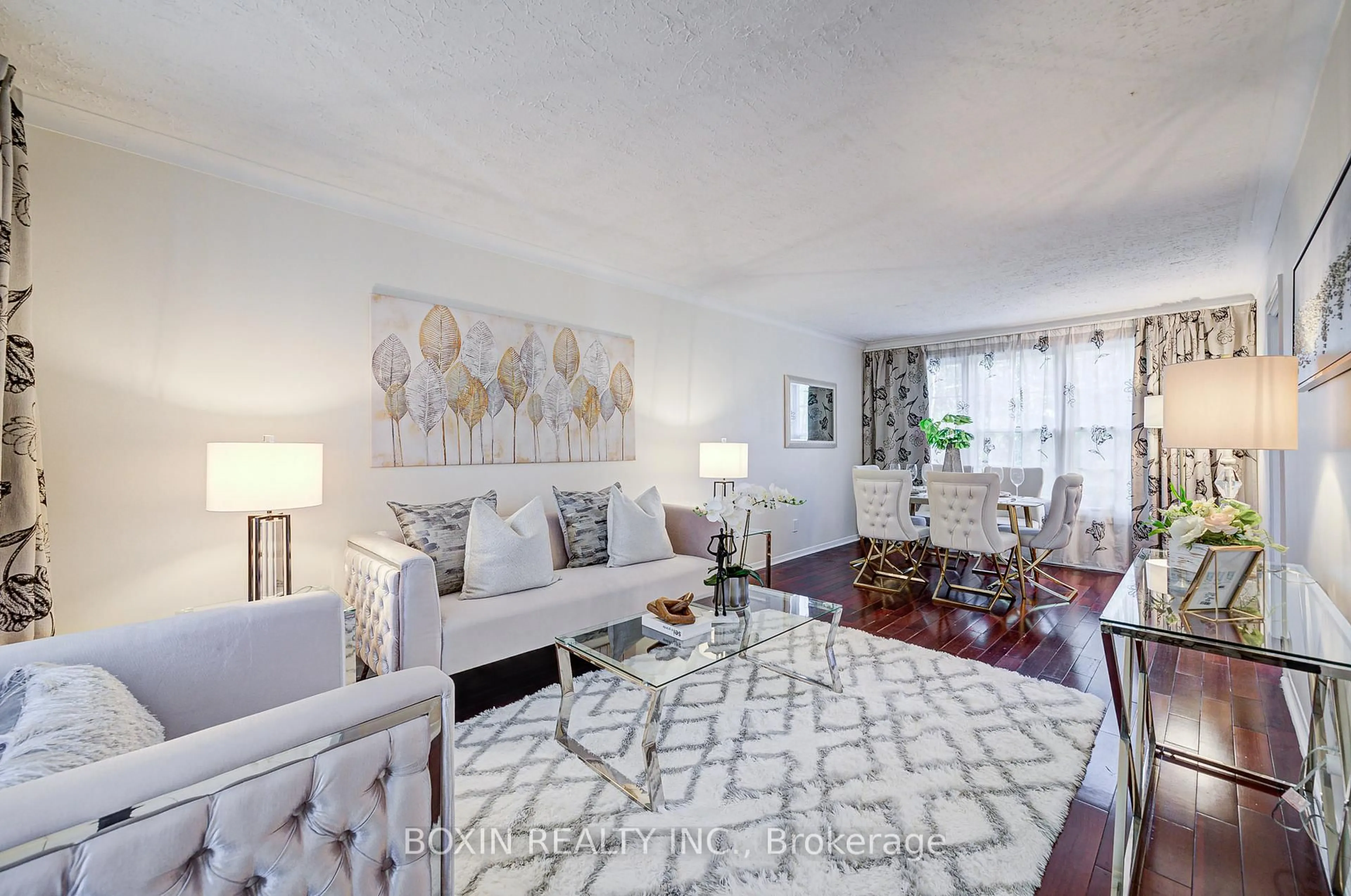 Living room with furniture, unknown for 93 McNicoll Ave, Toronto Ontario M2H 2B2